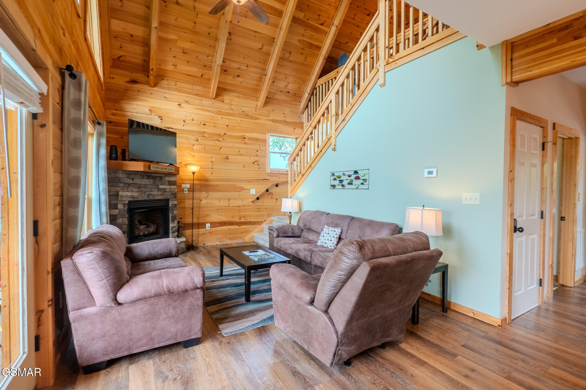 Gatlinburg, Tennessee, 37738, United States, 2 Bedrooms Bedrooms, ,2 BathroomsBathrooms,Residential,For Sale,1846238