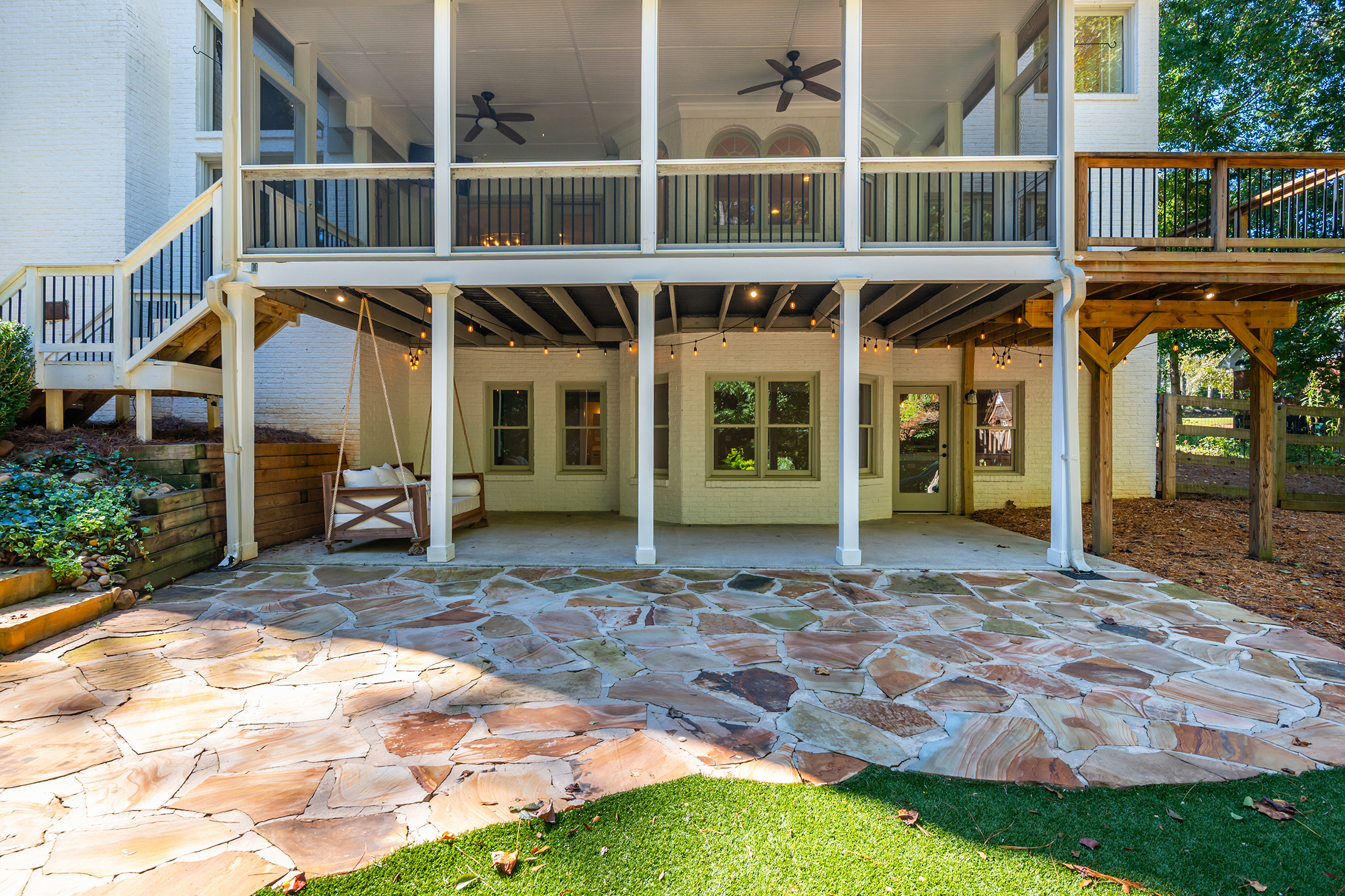  Just Listed  Timeless Craftsmanship and Classic Charm - 物件實景