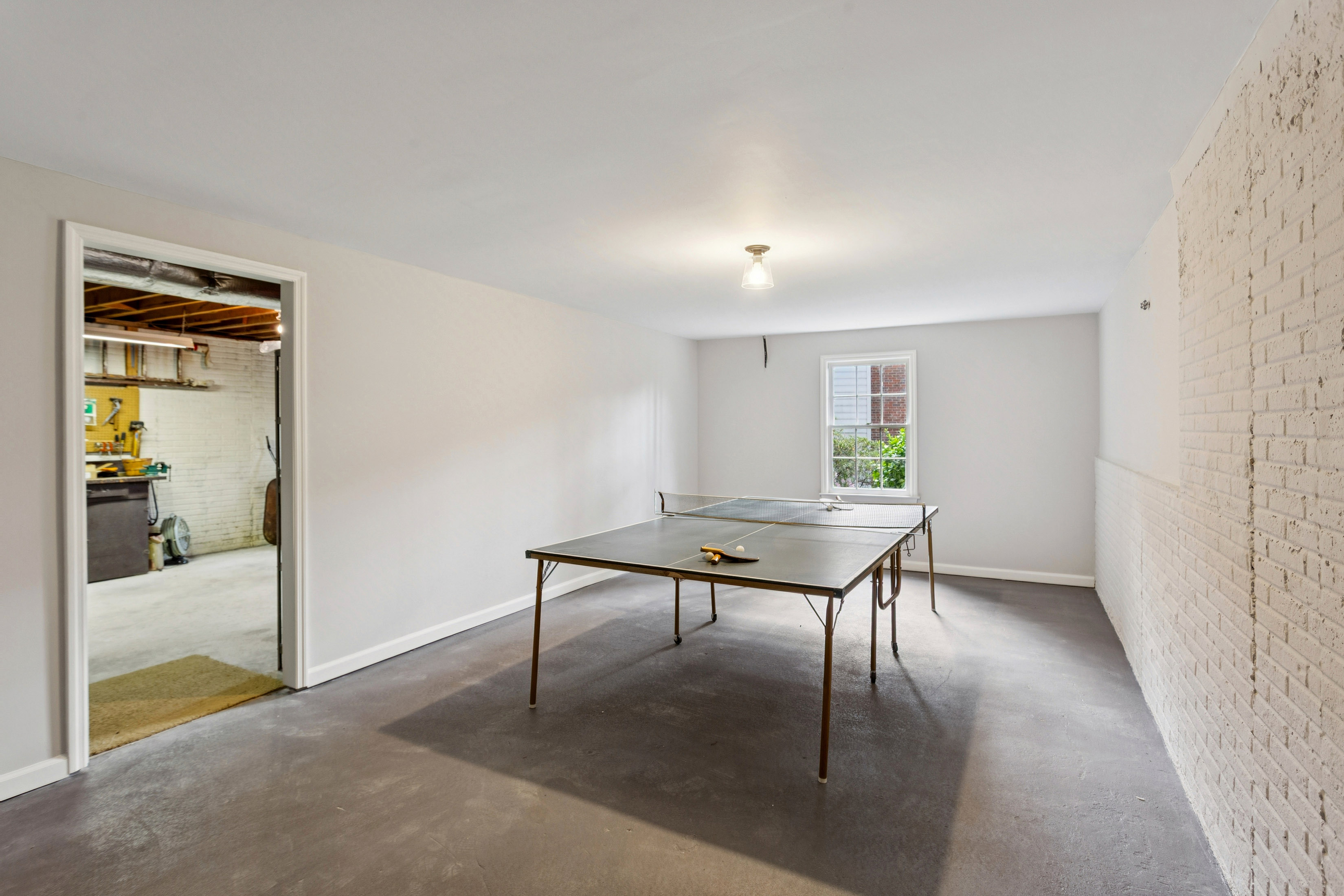  Beautiful Home on Corner Lot in Coveted Princeton Mill Subdivision - 物件實景