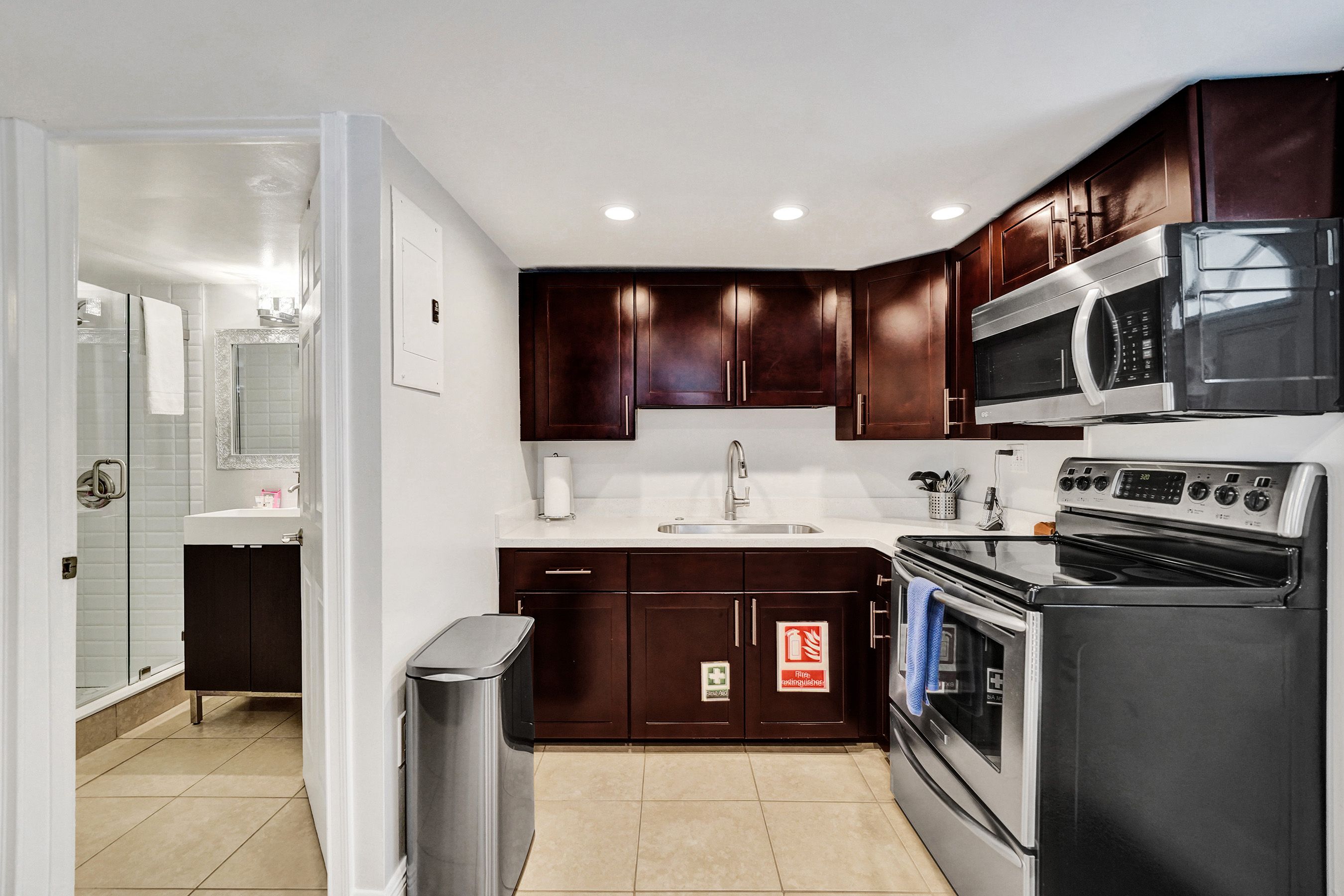  1245 NE 17th Way, Fort Lauderdale, FL, 33304 - 物件實景