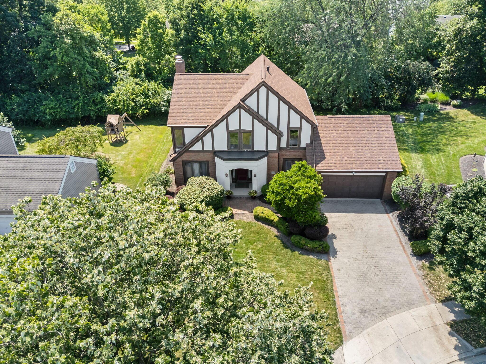 Dublin, Ohio, 43017, United States, 4 Bedrooms Bedrooms, ,4 BathroomsBathrooms,Residential,For Sale,1883217