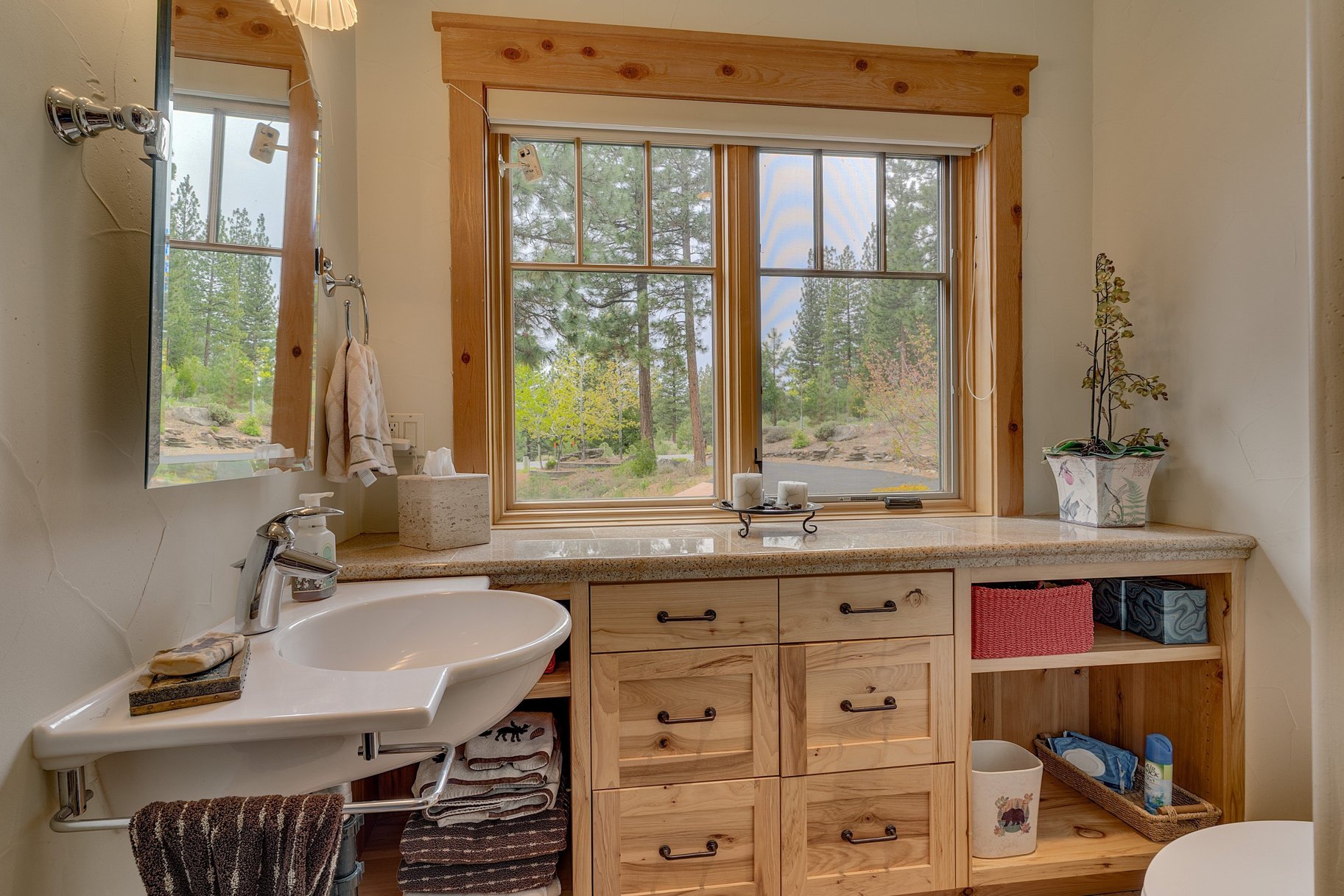  Private Estate Living Along the Fairways of Grizzly Ranch - 物件實景