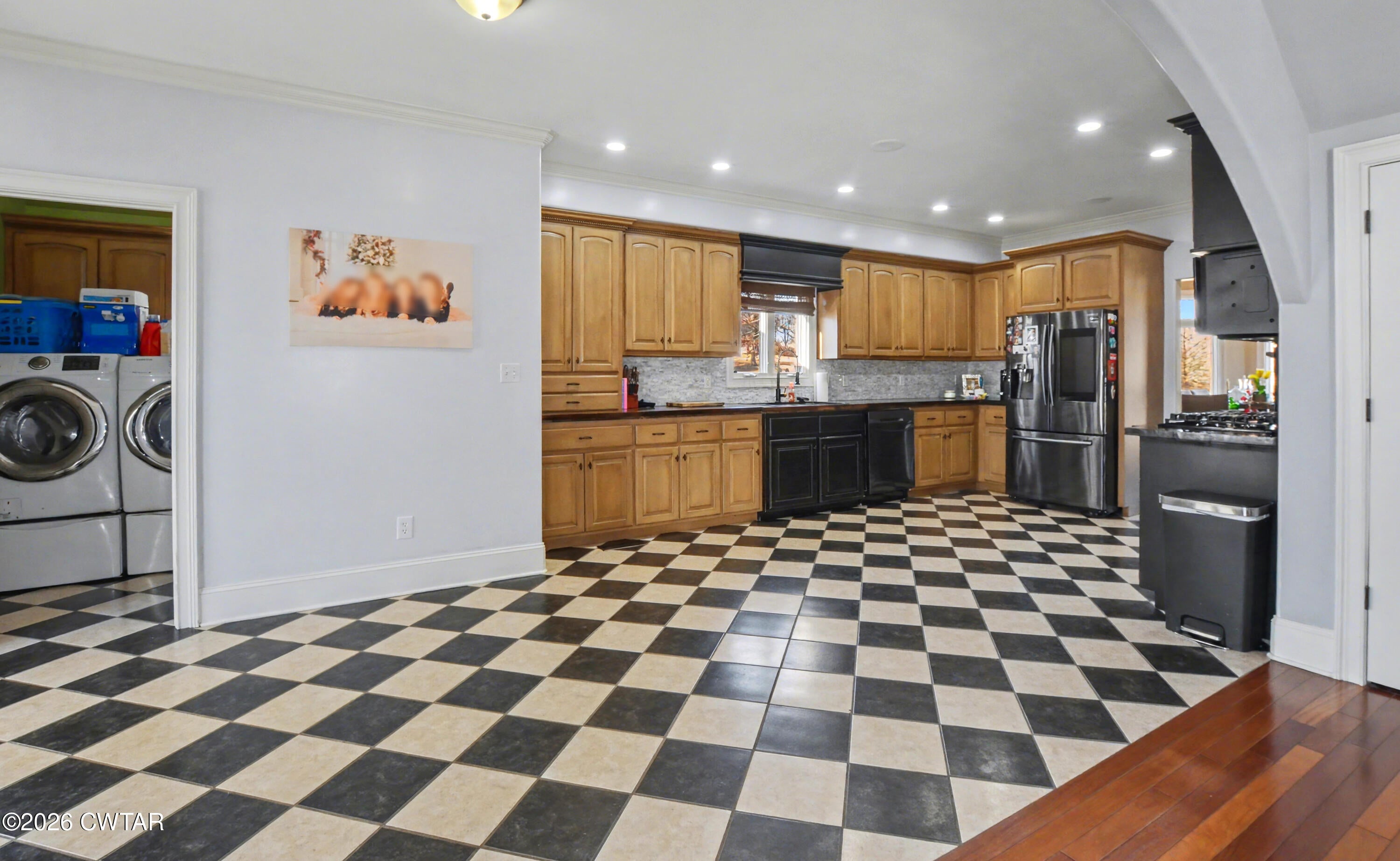 Humboldt, Tennessee, 38343, United States, 4 Bedrooms Bedrooms, ,3 BathroomsBathrooms,Residential,For Sale,2011825