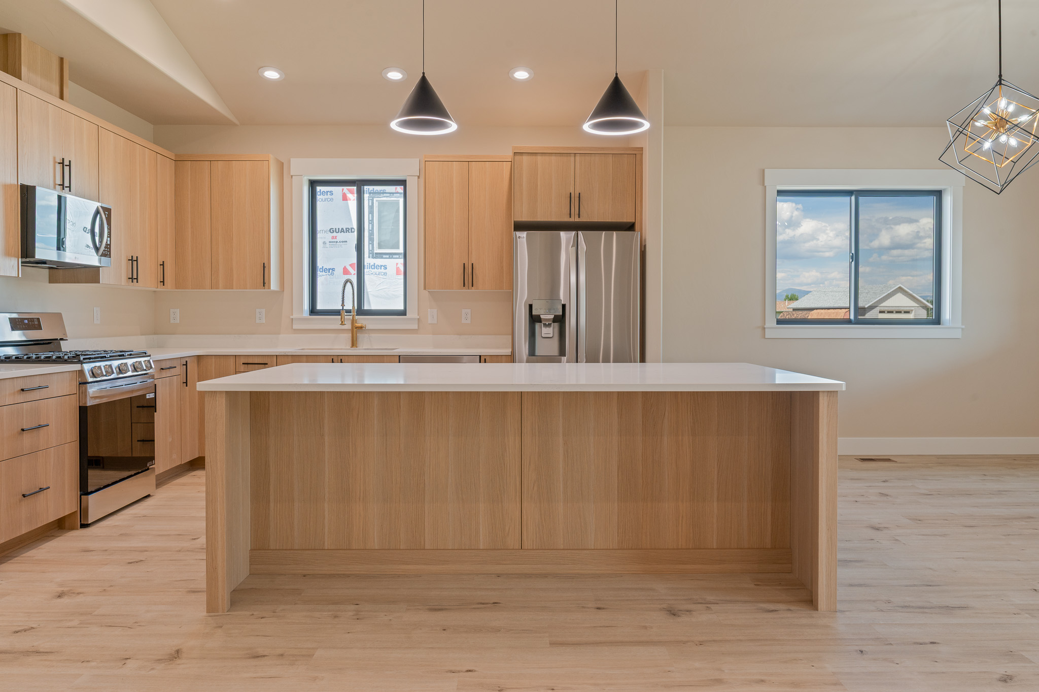 East Helena, Montana, 59635, United States, 4 Bedrooms Bedrooms, ,2 BathroomsBathrooms,Residential,For Sale,1976463