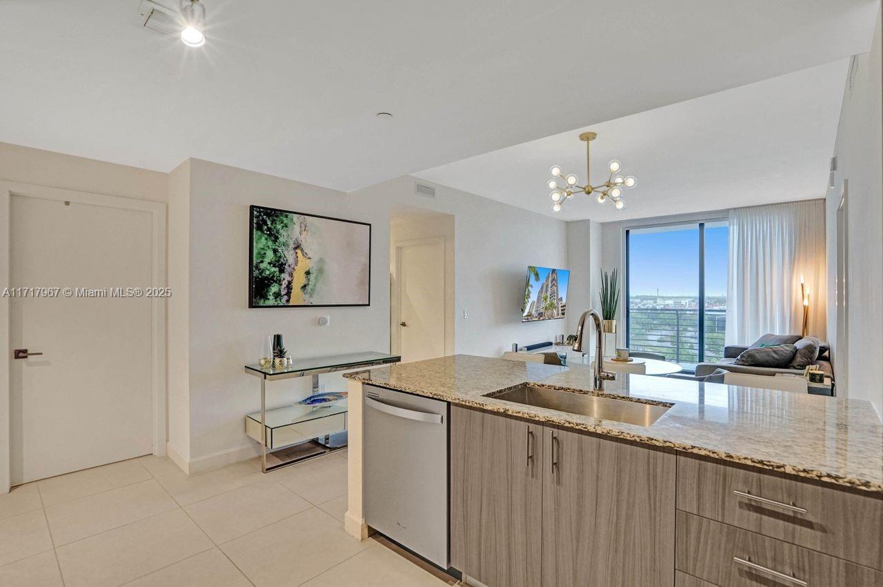 5350 NW 84th Ave Unit 901, Doral, Florida, 33166, United States, 3 Bedrooms Bedrooms, ,3 BathroomsBathrooms,Residential,For Sale,5350 NW 84th Ave Unit 901,1679043