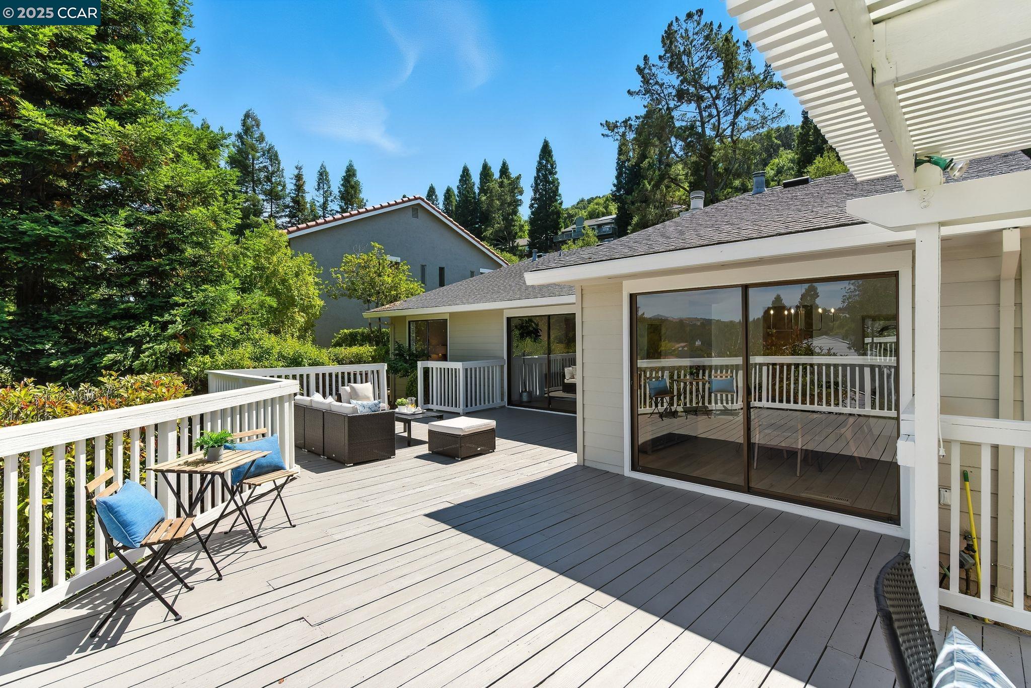 Moraga, California, 94556, United States, 3 Bedrooms Bedrooms, ,2 BathroomsBathrooms,Residential,For Sale,1926288