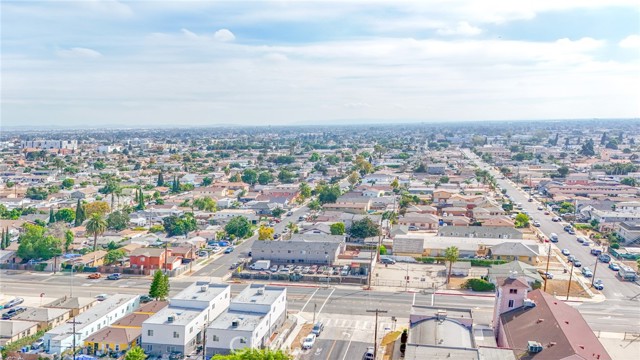 Los Angeles, California, 90047, United States, 3 Bedrooms Bedrooms, ,2 BathroomsBathrooms,Residential,For Sale,2002518