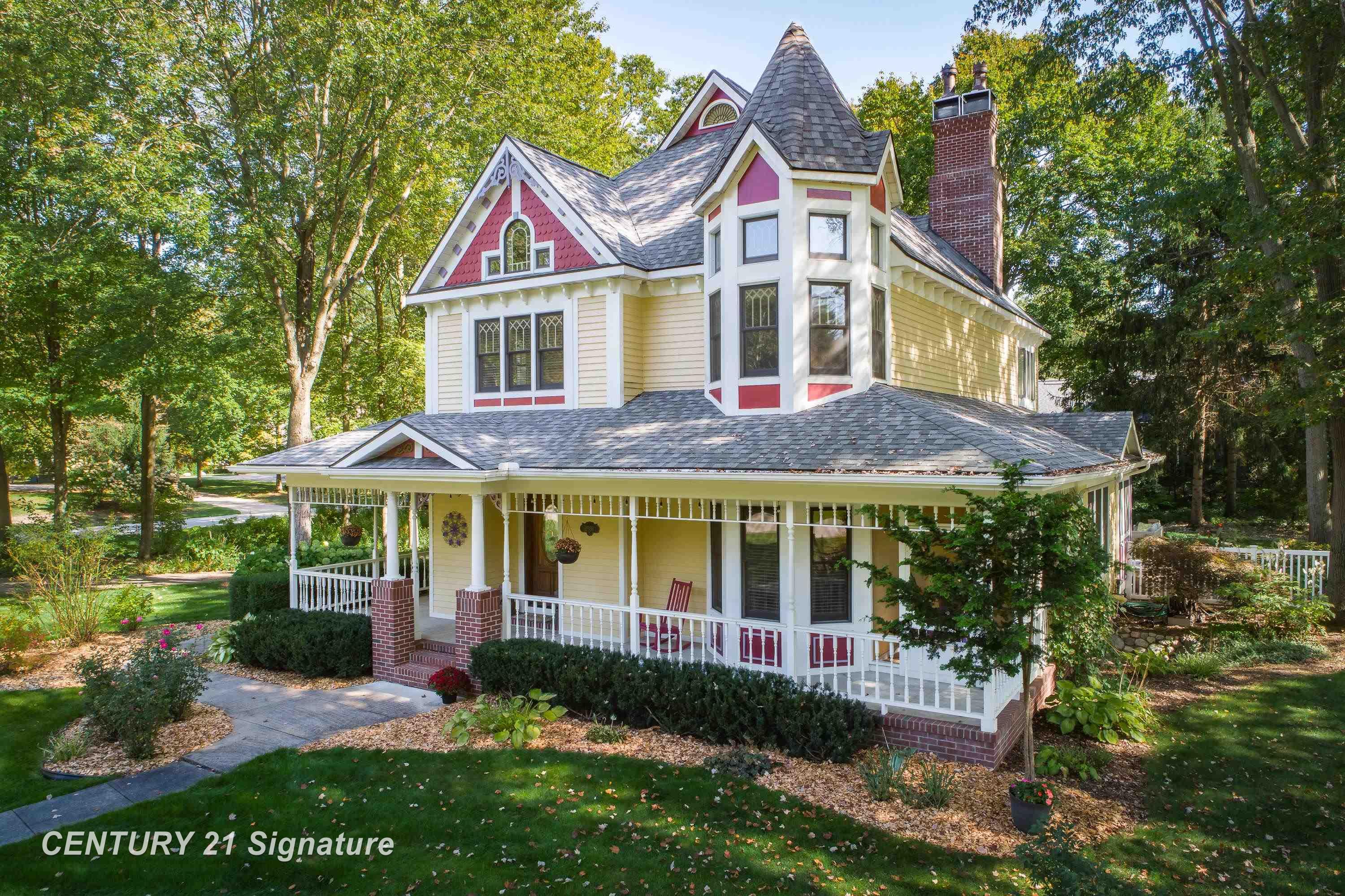 Midland, Michigan, 48642, United States, 5 Bedrooms Bedrooms, ,6 BathroomsBathrooms,Residential,For Sale,1977241