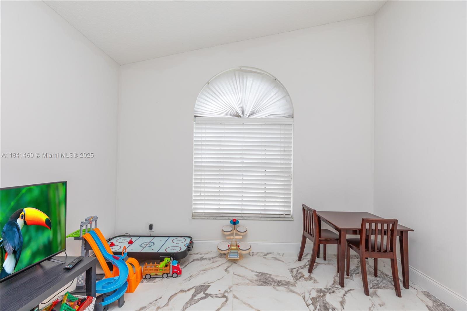 Coral Springs, Florida, 33071, United States, 5 Bedrooms Bedrooms, ,4 BathroomsBathrooms,Residential,For Sale,1921900