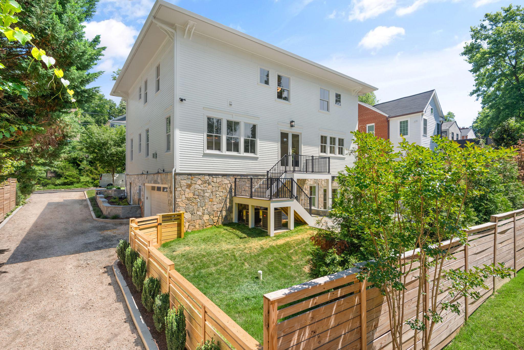  5022 Cathedral Avenue NW, Washington, DC, 20016 - 物件實景