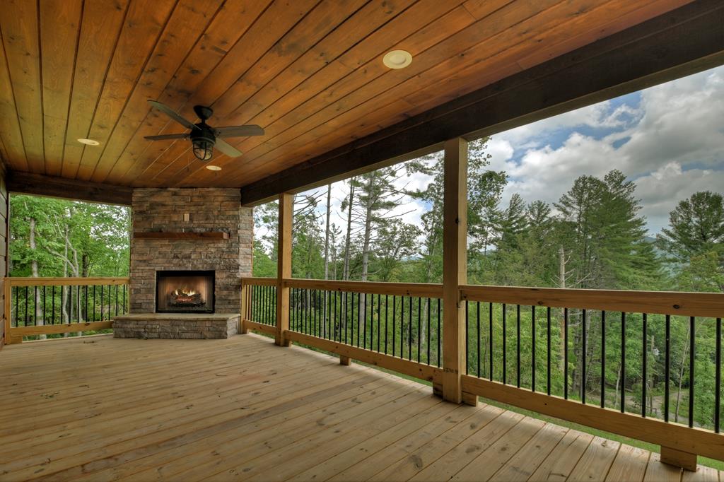 Mineral Bluff, Georgia, 30559, United States, 3 Bedrooms Bedrooms, ,3 BathroomsBathrooms,Residential,For Sale,2006595