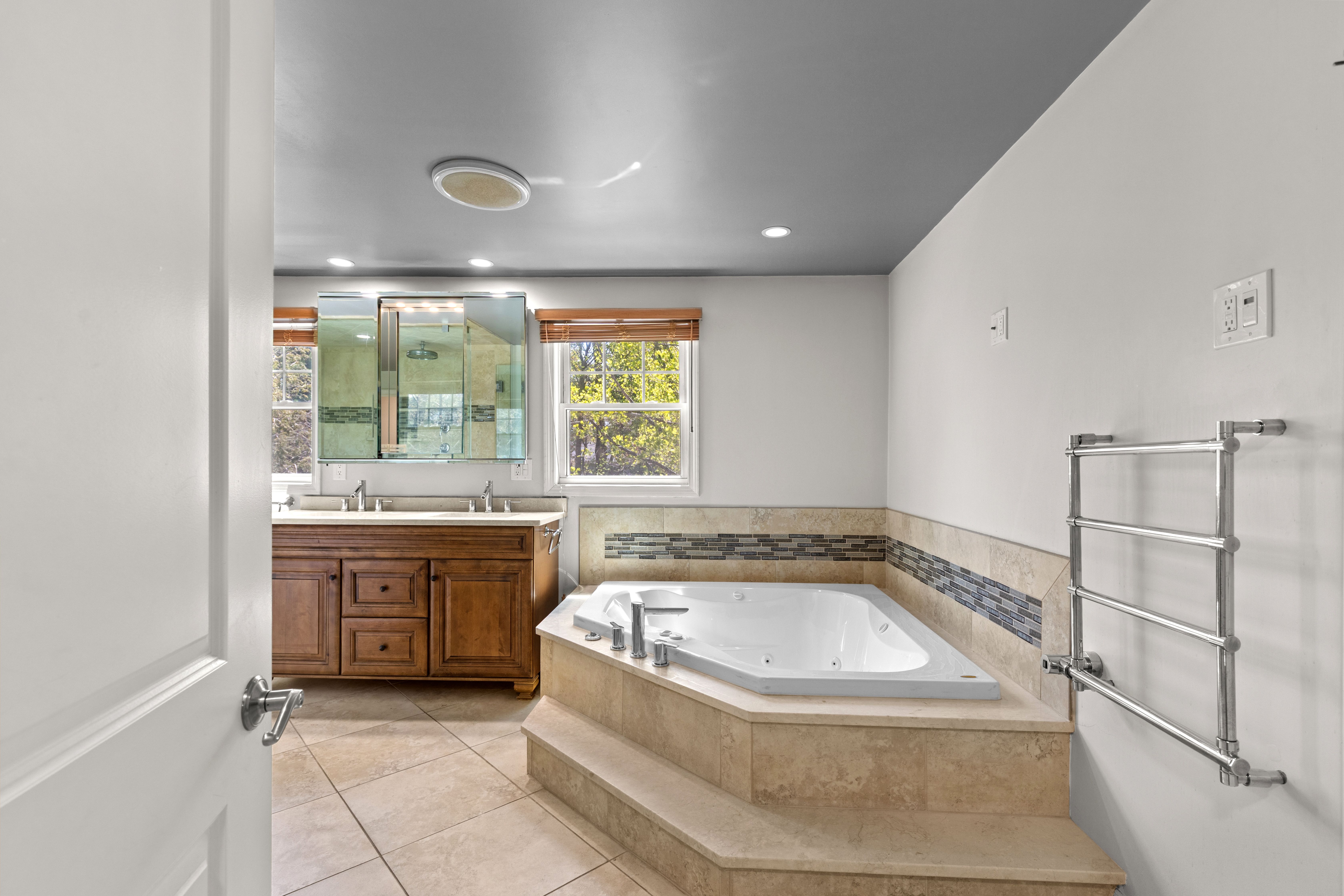  23 Emily Jeffers Road, Randolph, MA, 02368 - 物件實景