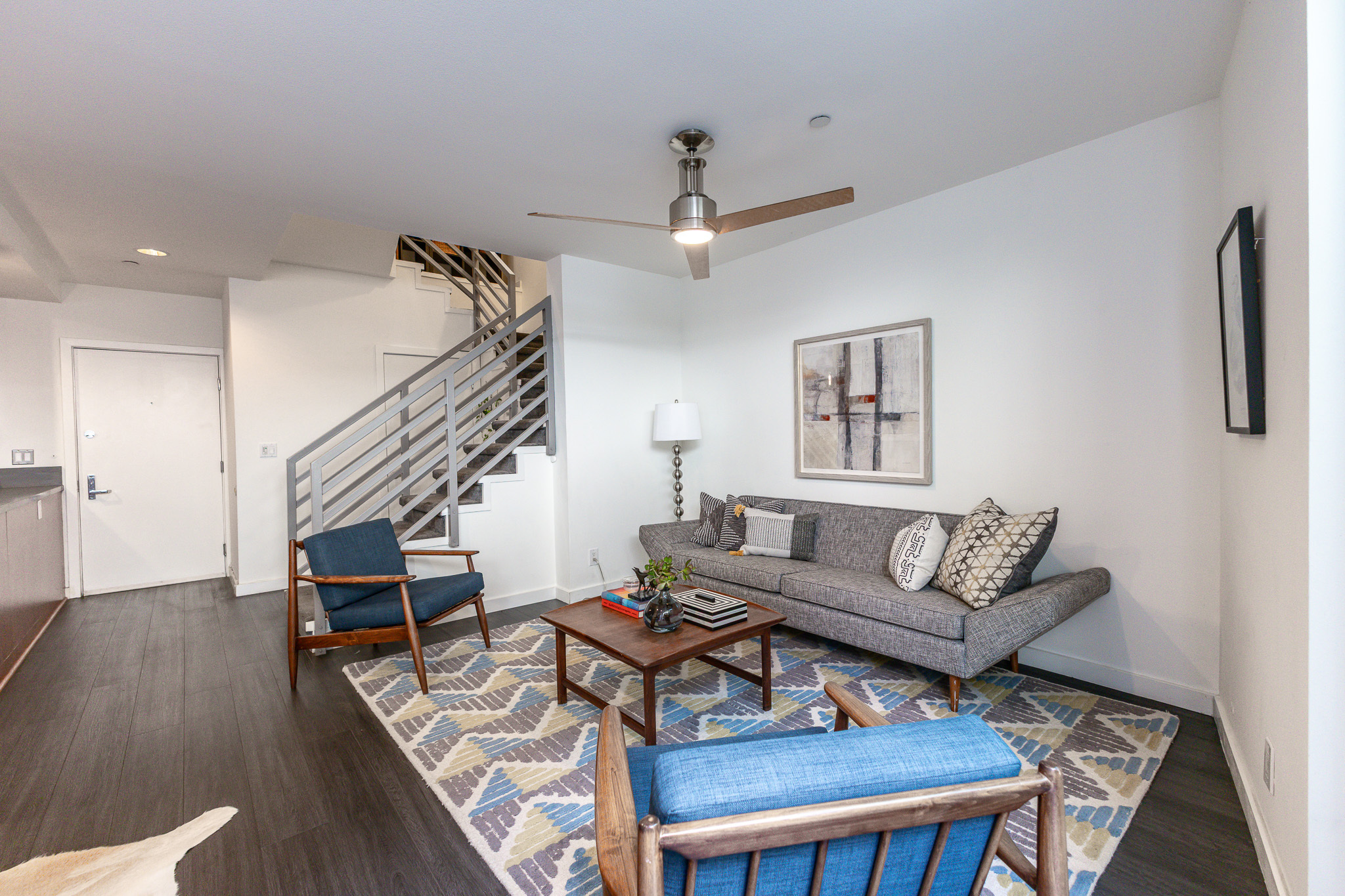  10735 Bloomfield Street, #5 - 物件實景