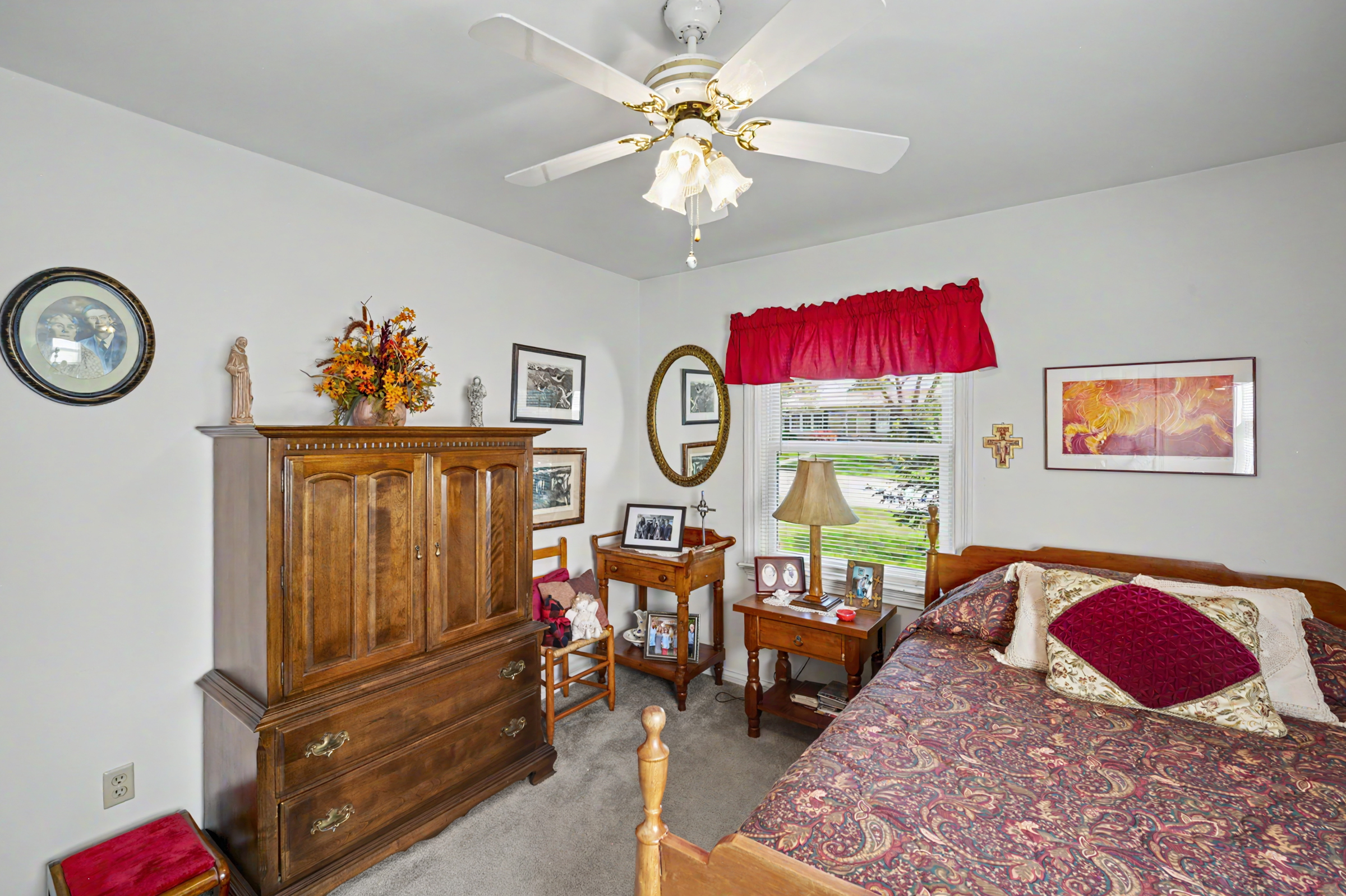  2033 Longview Drive - 物件實景