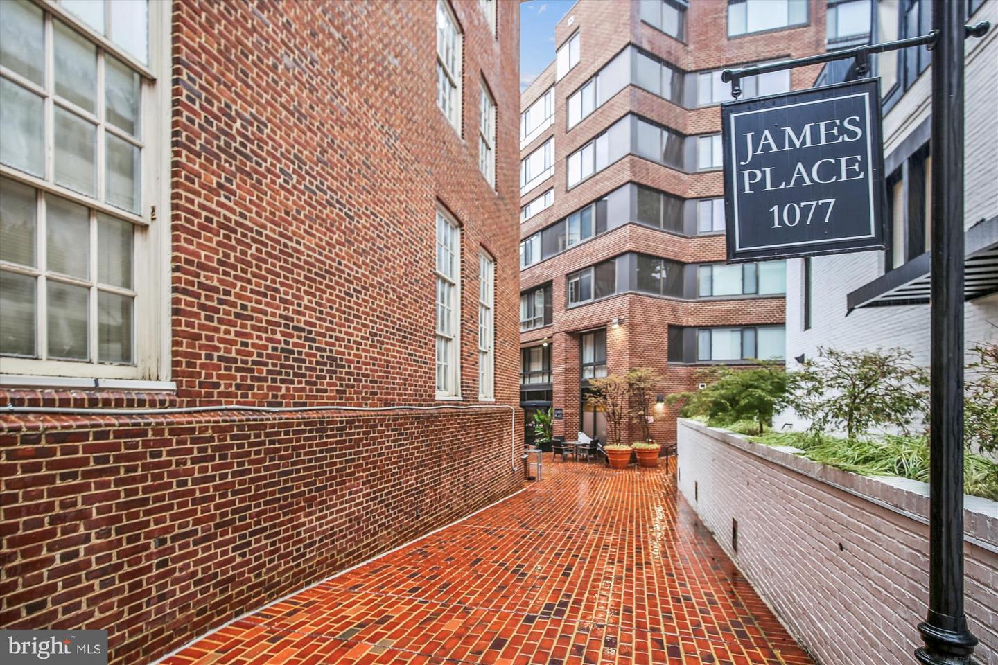 Washington, District of Columbia, 20007, United States, 1 Bedroom Bedrooms, ,1 BathroomBathrooms,Residential,For Sale,1941615