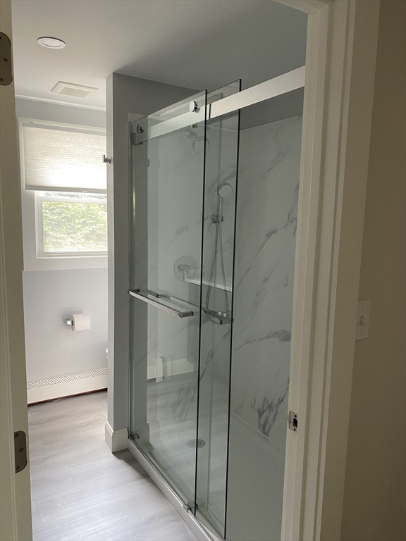 Groveland, Massachusetts, 01834, United States, 5 Bedrooms Bedrooms, ,3 BathroomsBathrooms,Residential,For Sale,1904237