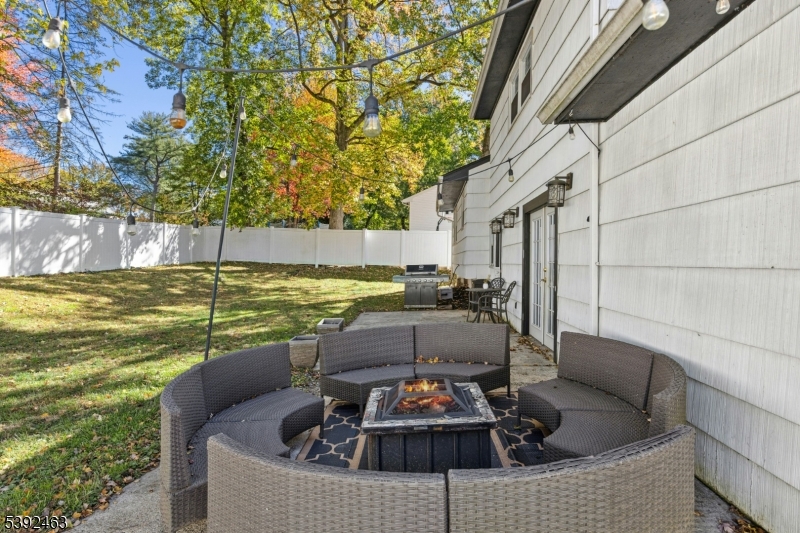 Plainfield City, New Jersey, 07062, United States, 3 Bedrooms Bedrooms, ,2 BathroomsBathrooms,Residential,For Sale,1968857