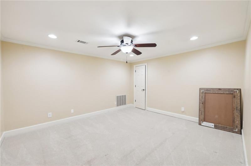 Buford, Georgia, 30518, United States, 6 Bedrooms Bedrooms, ,5 BathroomsBathrooms,Residential,For Sale,1976033