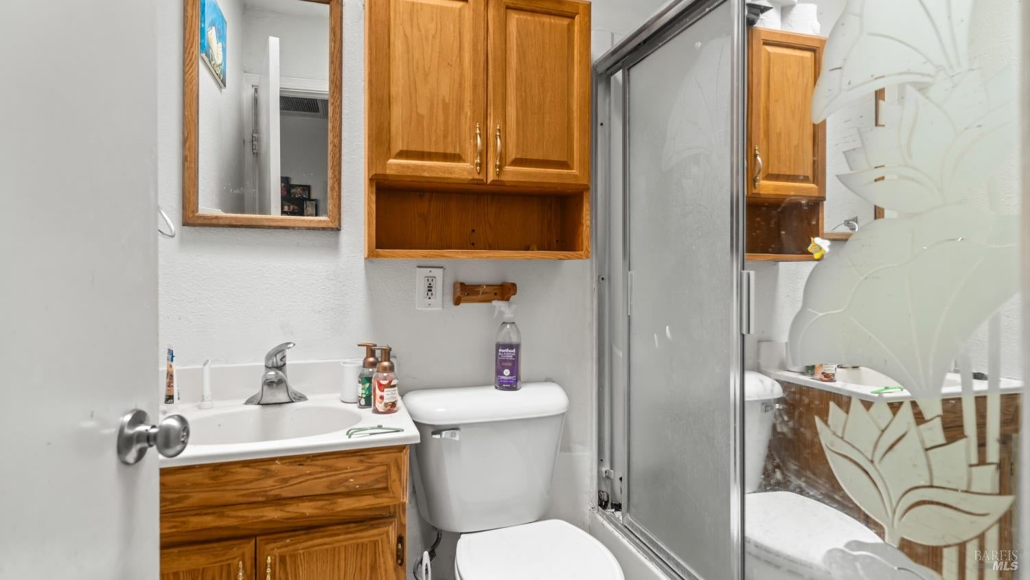 Vacaville, California, 95688, United States, 3 Bedrooms Bedrooms, ,2 BathroomsBathrooms,Residential,For Sale,1941948