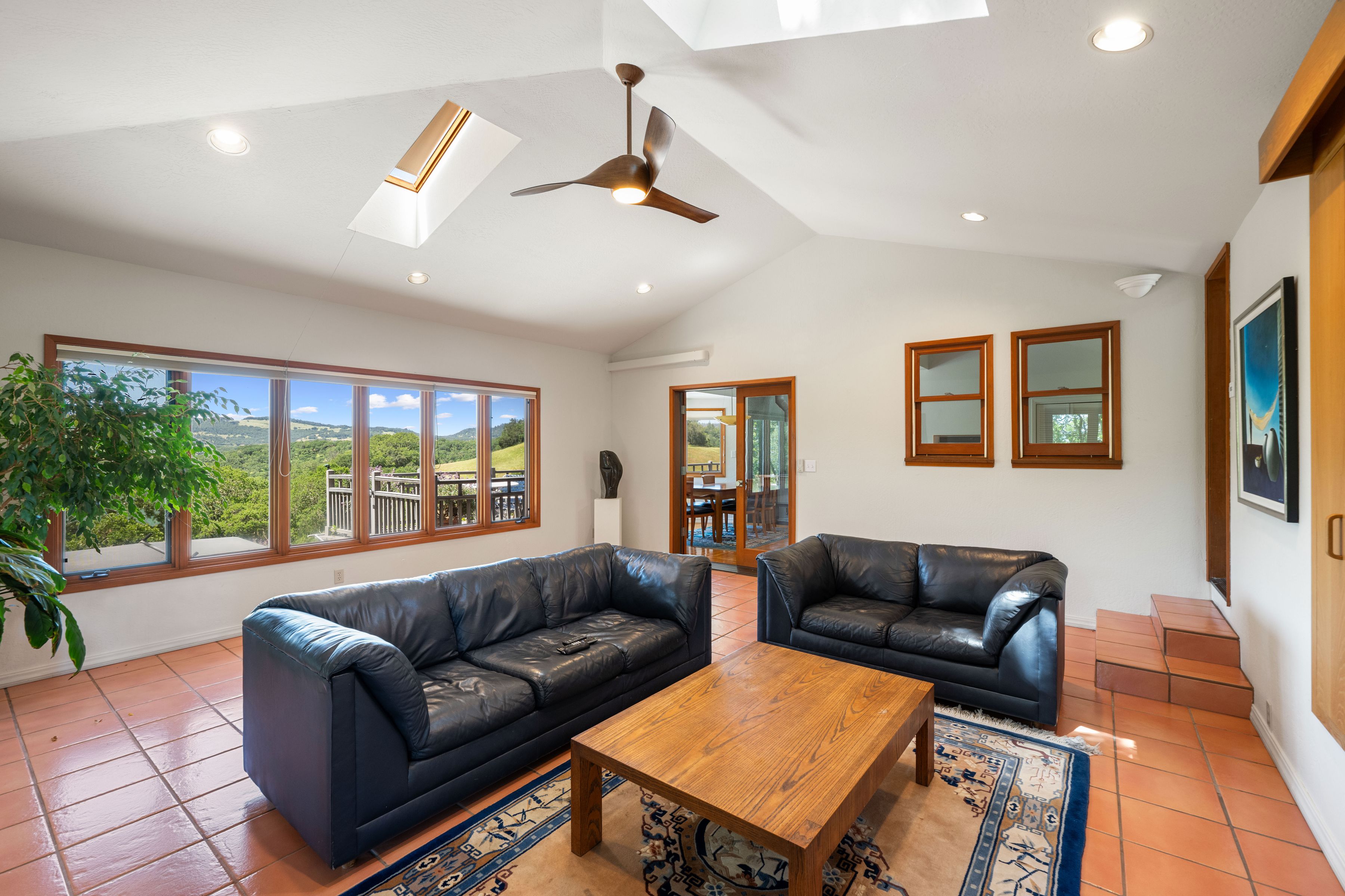  10601 Slattery Road - 物件實景