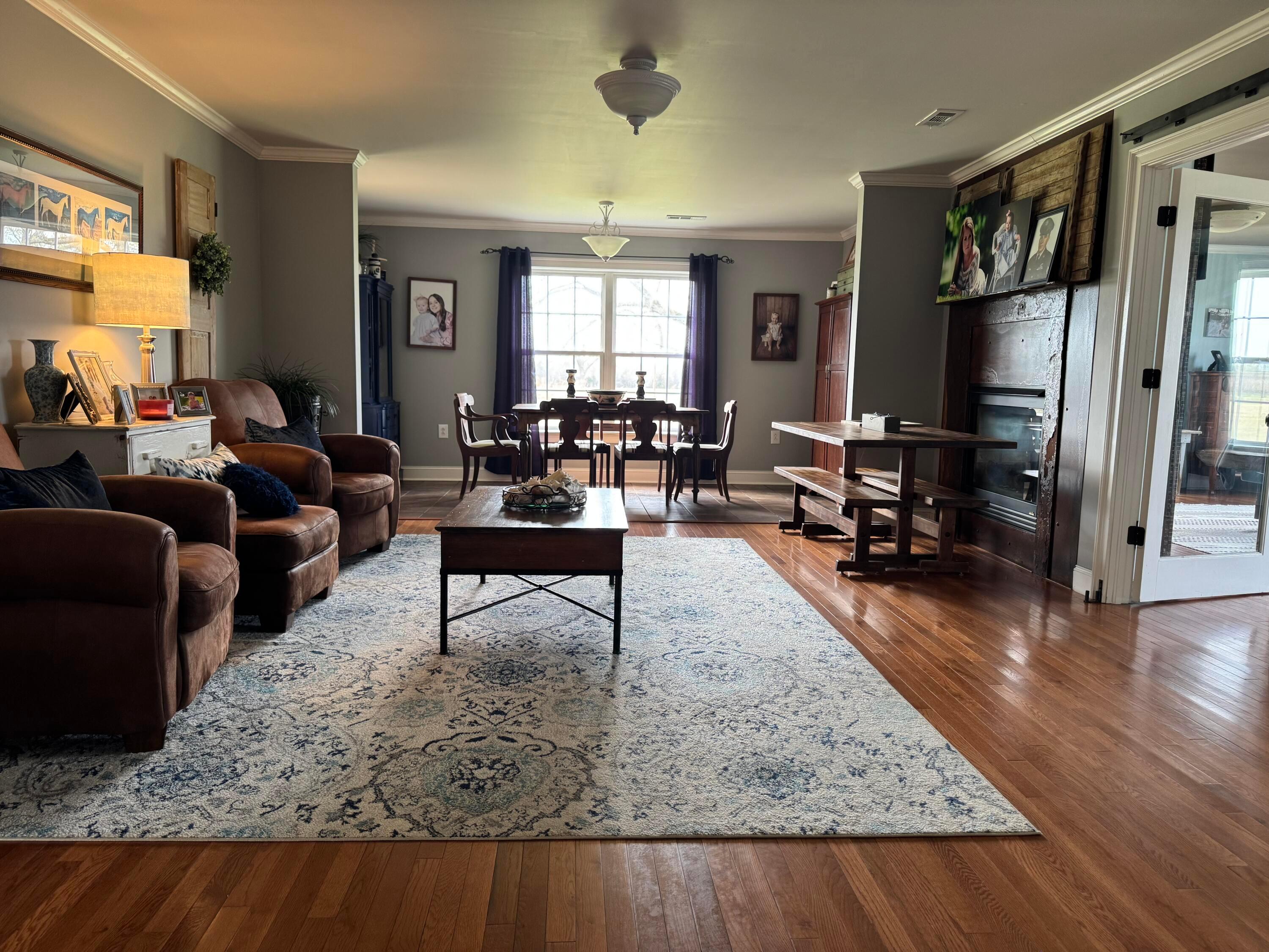 Guntown, Mississippi, 38849, United States, 4 Bedrooms Bedrooms, ,3 BathroomsBathrooms,Residential,For Sale,1947113