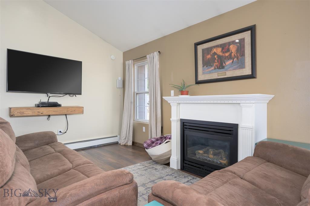 Anaconda, Montana, 59711, United States, 5 Bedrooms Bedrooms, ,3 BathroomsBathrooms,Residential,For Sale,1923651