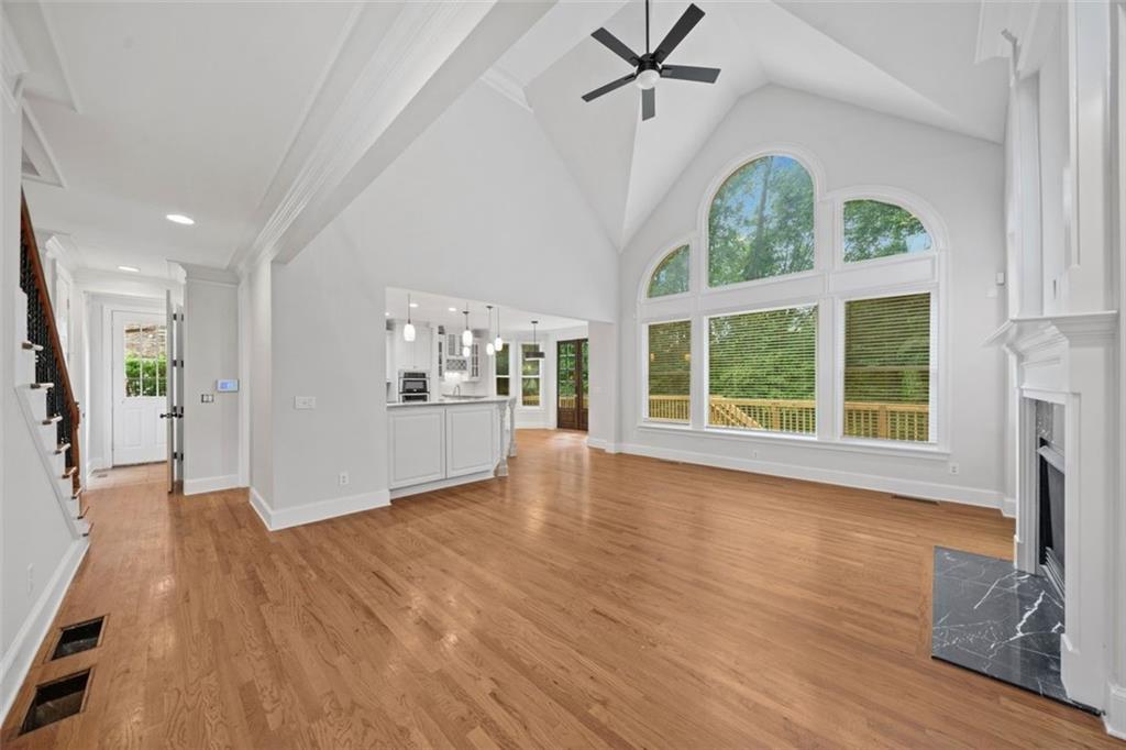 Atlanta, Georgia, 30331, United States, 6 Bedrooms Bedrooms, ,5 BathroomsBathrooms,Residential,For Sale,1906537
