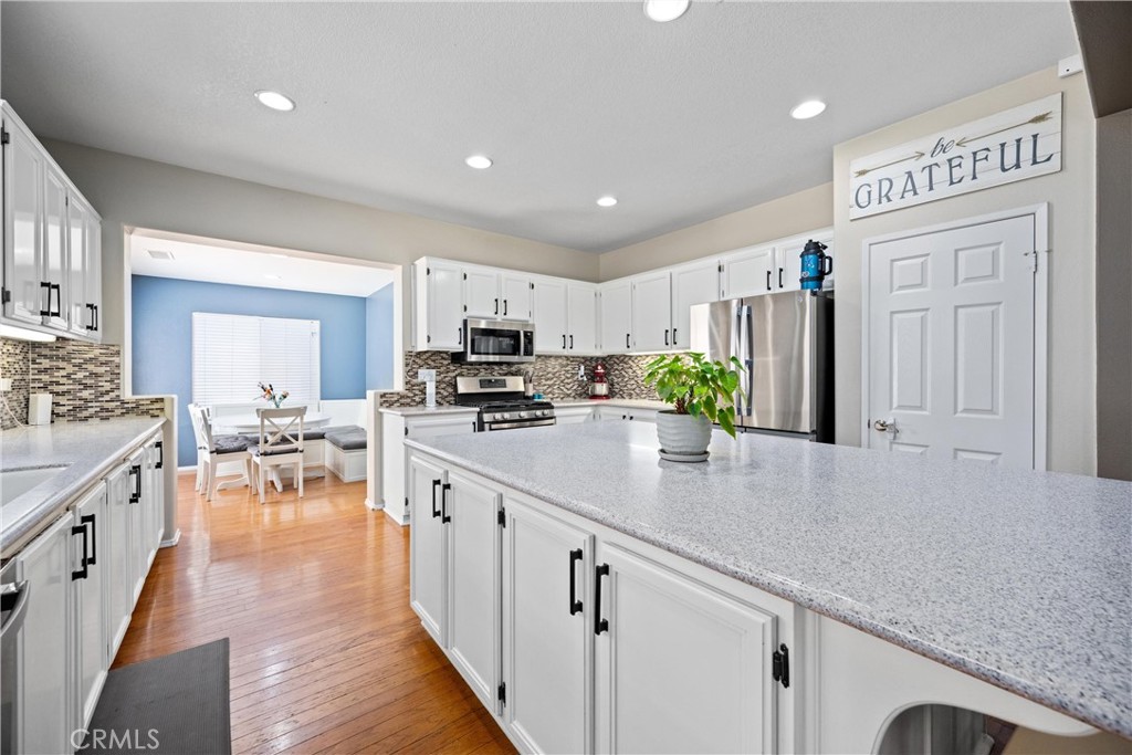 Riverside, California, 92503, United States, 4 Bedrooms Bedrooms, ,3 BathroomsBathrooms,Residential,For Sale,1875571