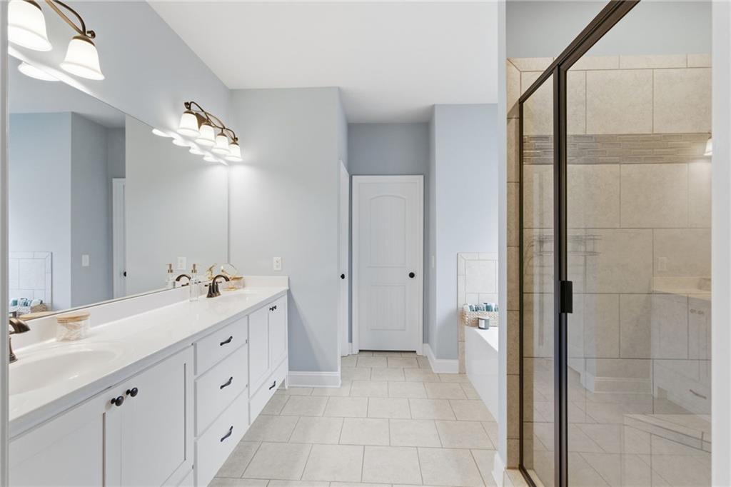 Jefferson, Georgia, 30549, United States, 4 Bedrooms Bedrooms, ,5 BathroomsBathrooms,Residential,For Sale,2023119