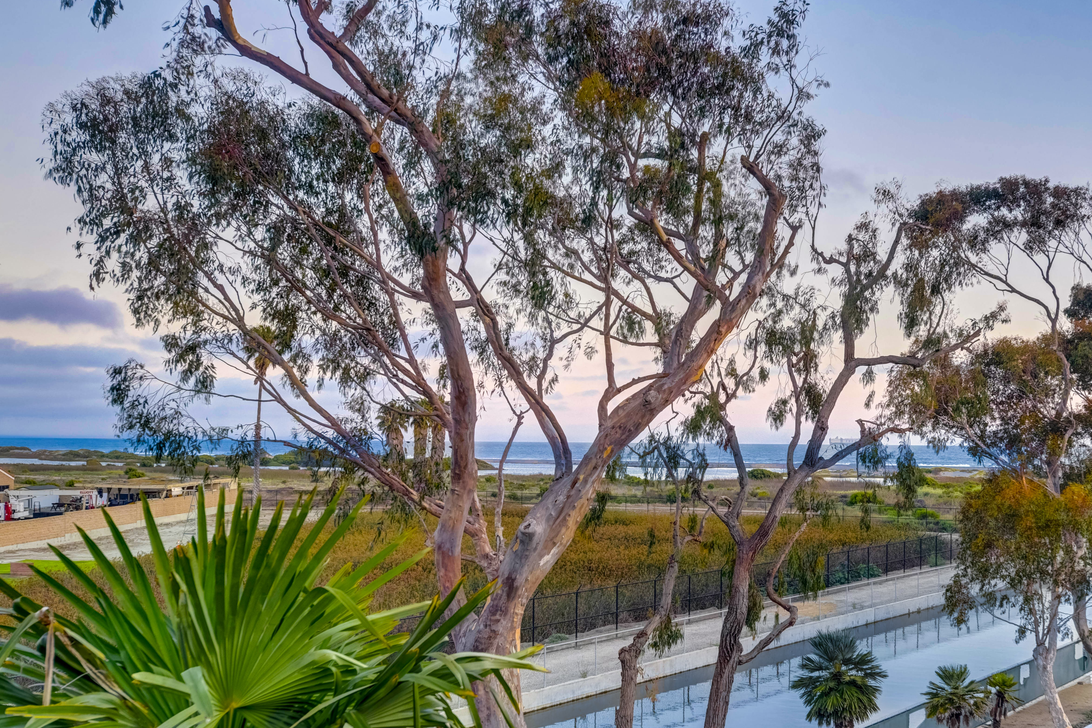 948 Lighthouse Way - 物件實景