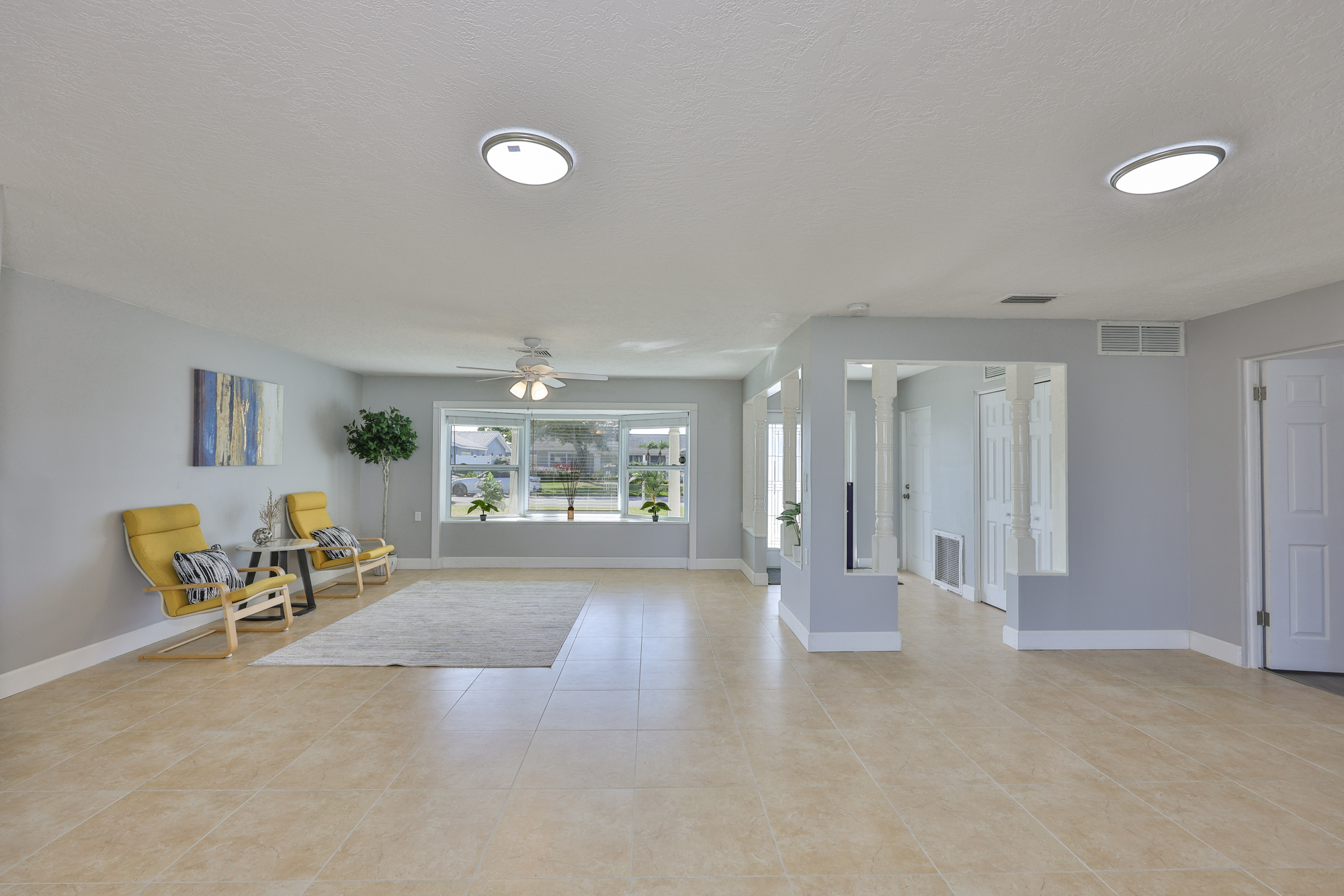 Treasure Island, Florida, 33706, United States, 3 Bedrooms Bedrooms, ,2 BathroomsBathrooms,Residential,For Sale,1982782