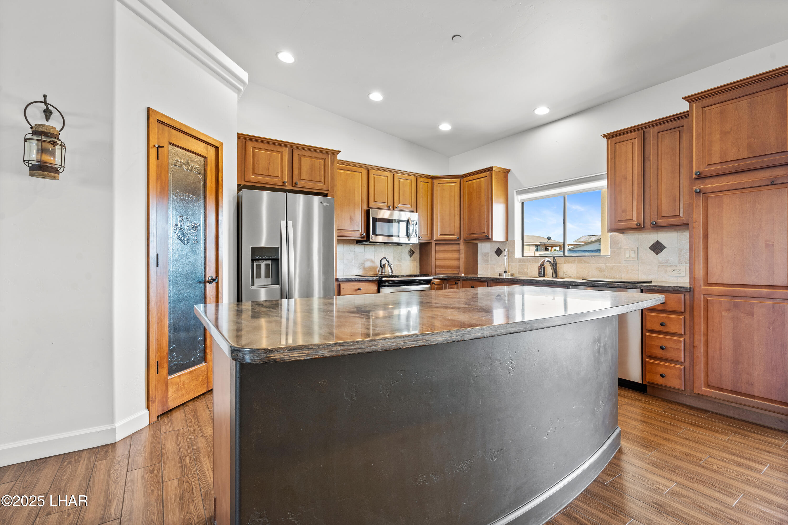 Lake Havasu City, Arizona, 86406, United States, 3 Bedrooms Bedrooms, ,1 BathroomBathrooms,Residential,For Sale,1995685