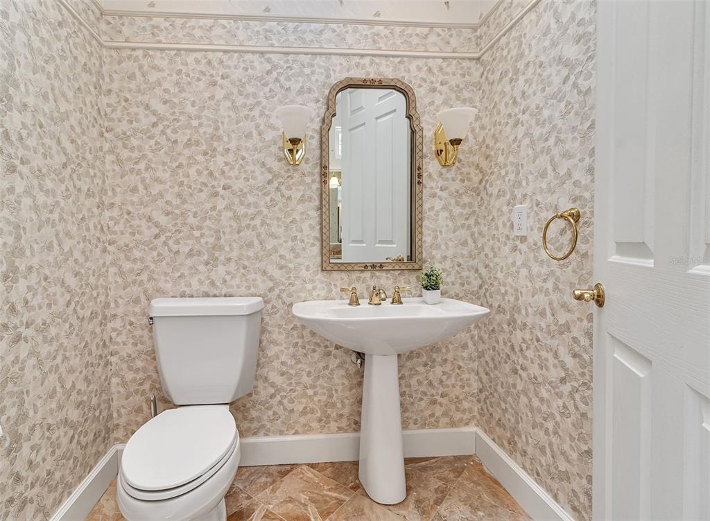 Osprey, Florida, 34229, United States, 4 Bedrooms Bedrooms, ,3 BathroomsBathrooms,Residential,For Sale,1994888