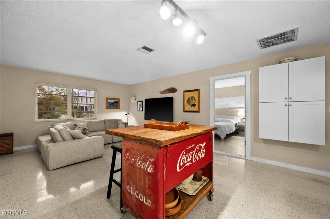 St James City, Florida, 33956, United States, 3 Bedrooms Bedrooms, ,2 BathroomsBathrooms,Residential,For Sale,1976154