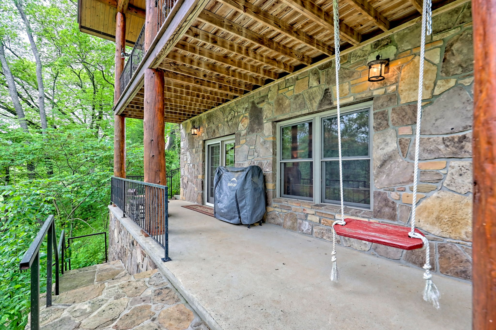 Warne, North Carolina, 28909, United States, 3 Bedrooms Bedrooms, ,3 BathroomsBathrooms,Residential,For Sale,1826737