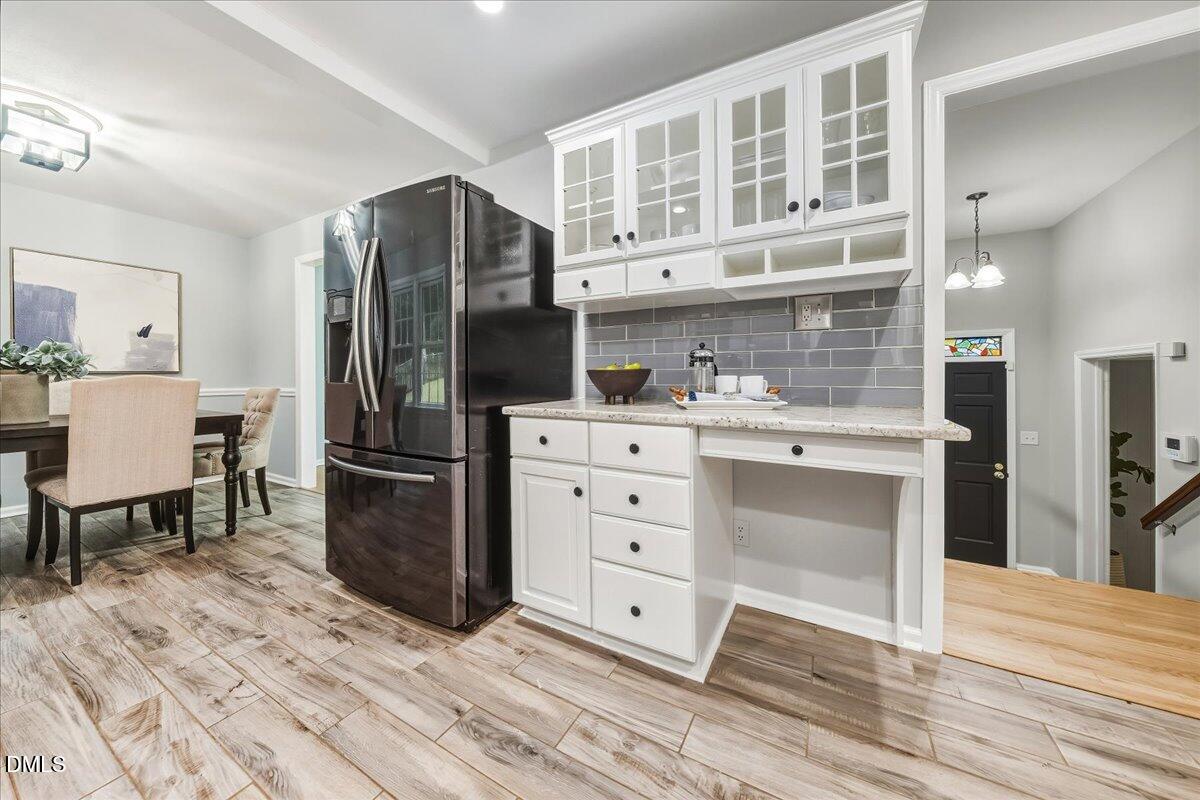 Raleigh, North Carolina, 27609, United States, 3 Bedrooms Bedrooms, ,3 BathroomsBathrooms,Residential,For Sale,1954516