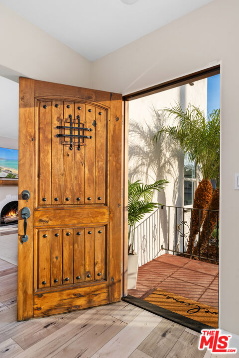 Inglewood, California, 90305, United States, 4 Bedrooms Bedrooms, ,3 BathroomsBathrooms,Residential,For Sale,2003148