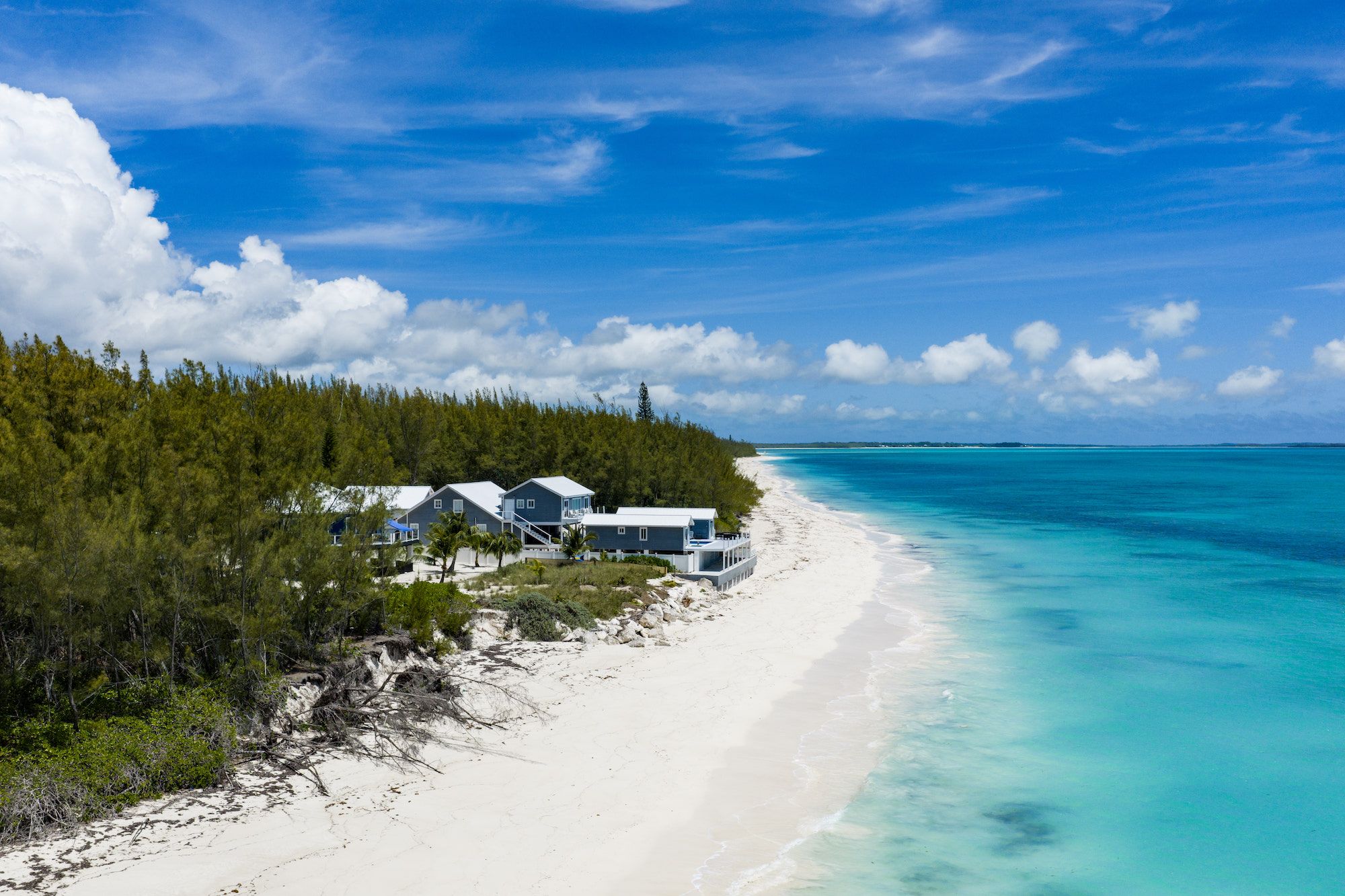  Secluded Beachfront Retreat with Ocean Views - 物件實景