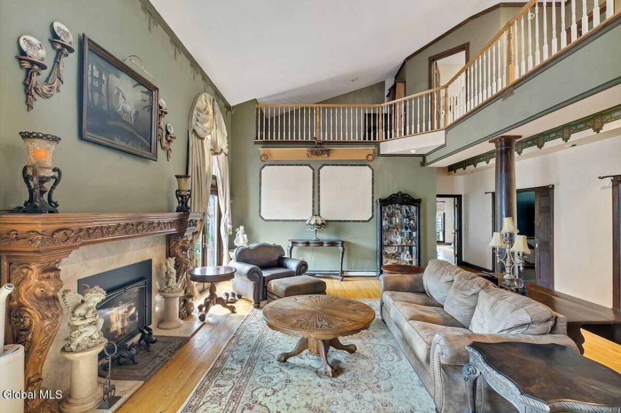 Greenville, New York, 12083, United States, 3 Bedrooms Bedrooms, ,3 BathroomsBathrooms,Residential,For Sale,1908320