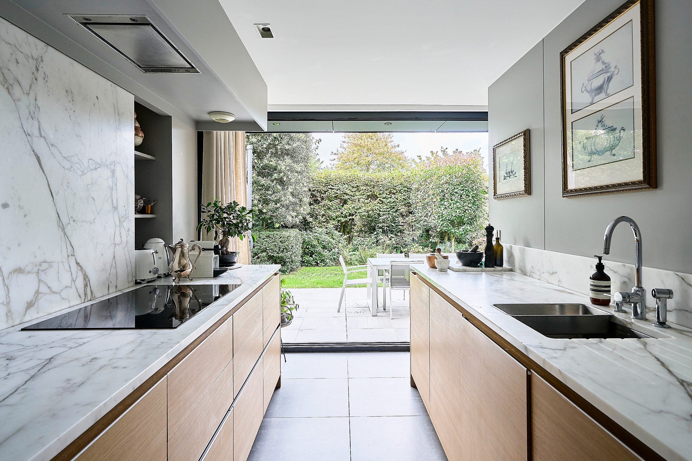  Substantial Semi-Detached Property with High-End Finishes in Louvil - 物件實景