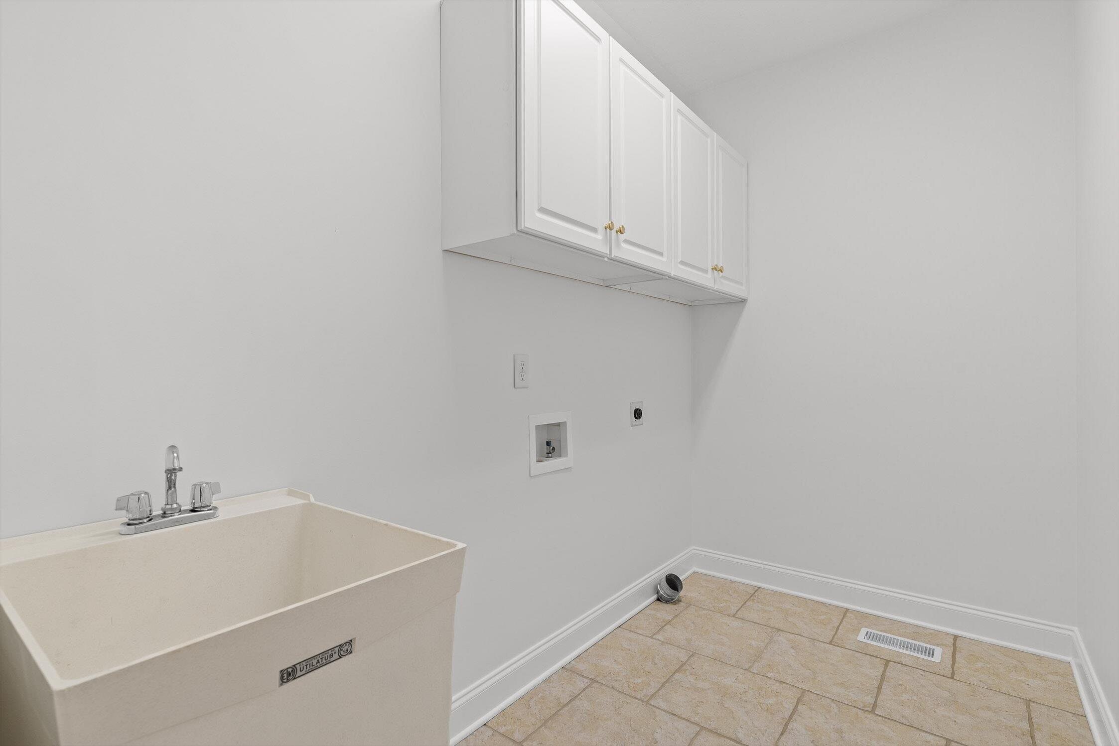 Ooltewah, Tennessee, 37363, United States, 3 Bedrooms Bedrooms, ,3 BathroomsBathrooms,Residential,For Sale,2003260