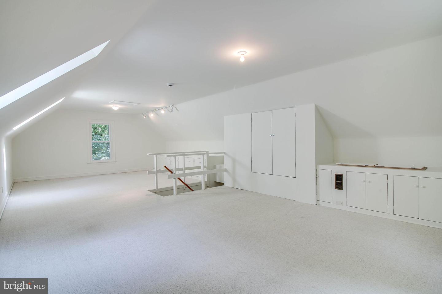 Dayton, Maryland, 21036, United States, 5 Bedrooms Bedrooms, ,3 BathroomsBathrooms,Residential,For Sale,1906763