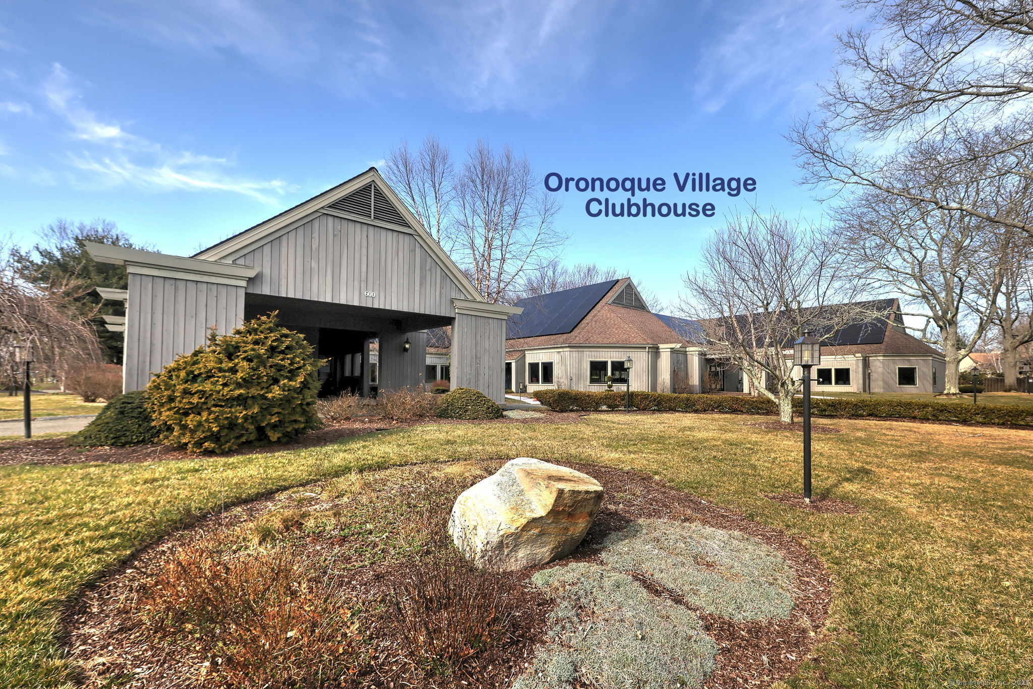 Stratford, Connecticut, 06614, United States, 1 Bedroom Bedrooms, ,3 BathroomsBathrooms,Residential,For Sale,1954891