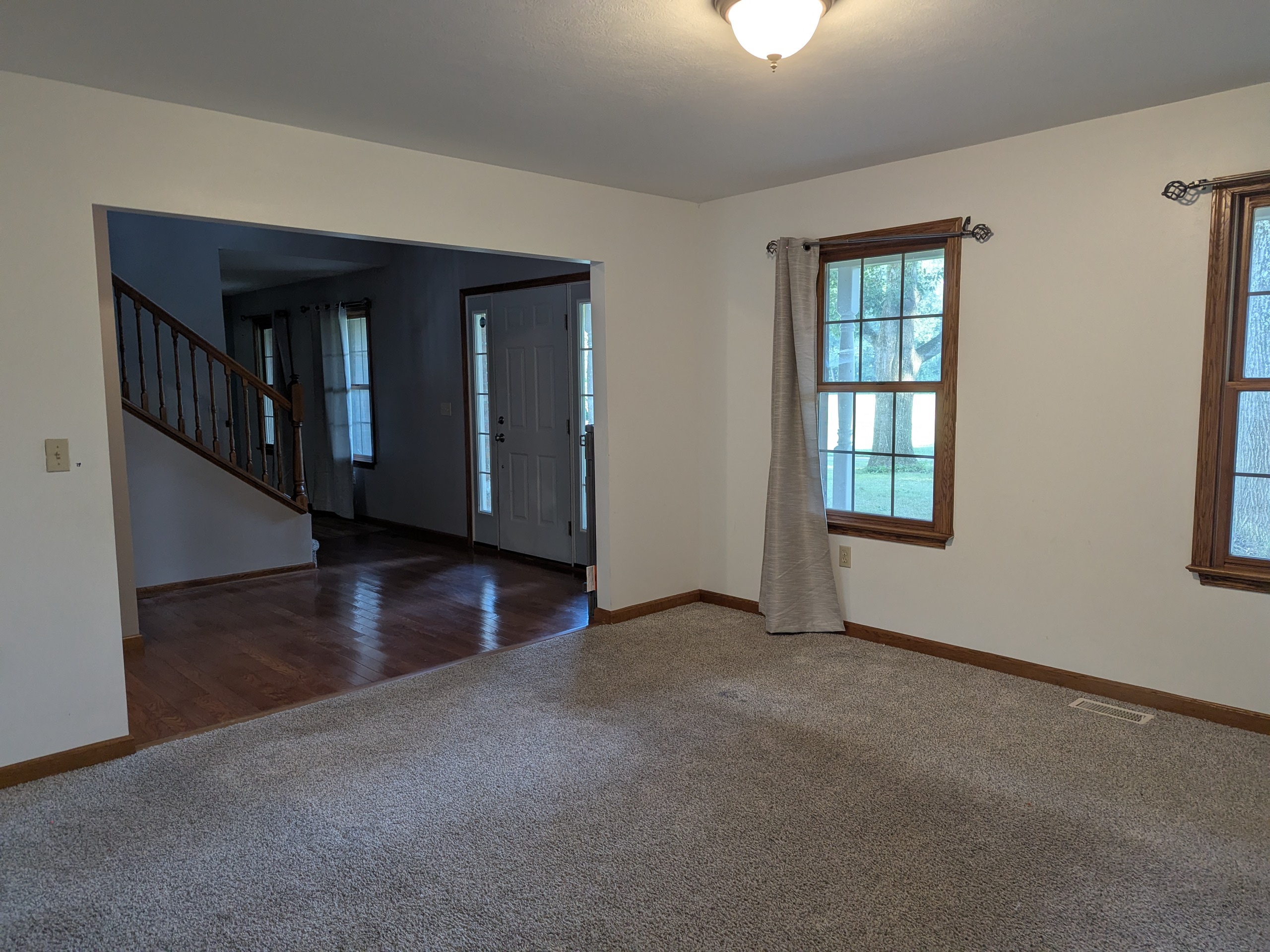 Uniontown, Ohio, 44685, United States, 6 Bedrooms Bedrooms, ,4 BathroomsBathrooms,Residential,For Sale,1945002