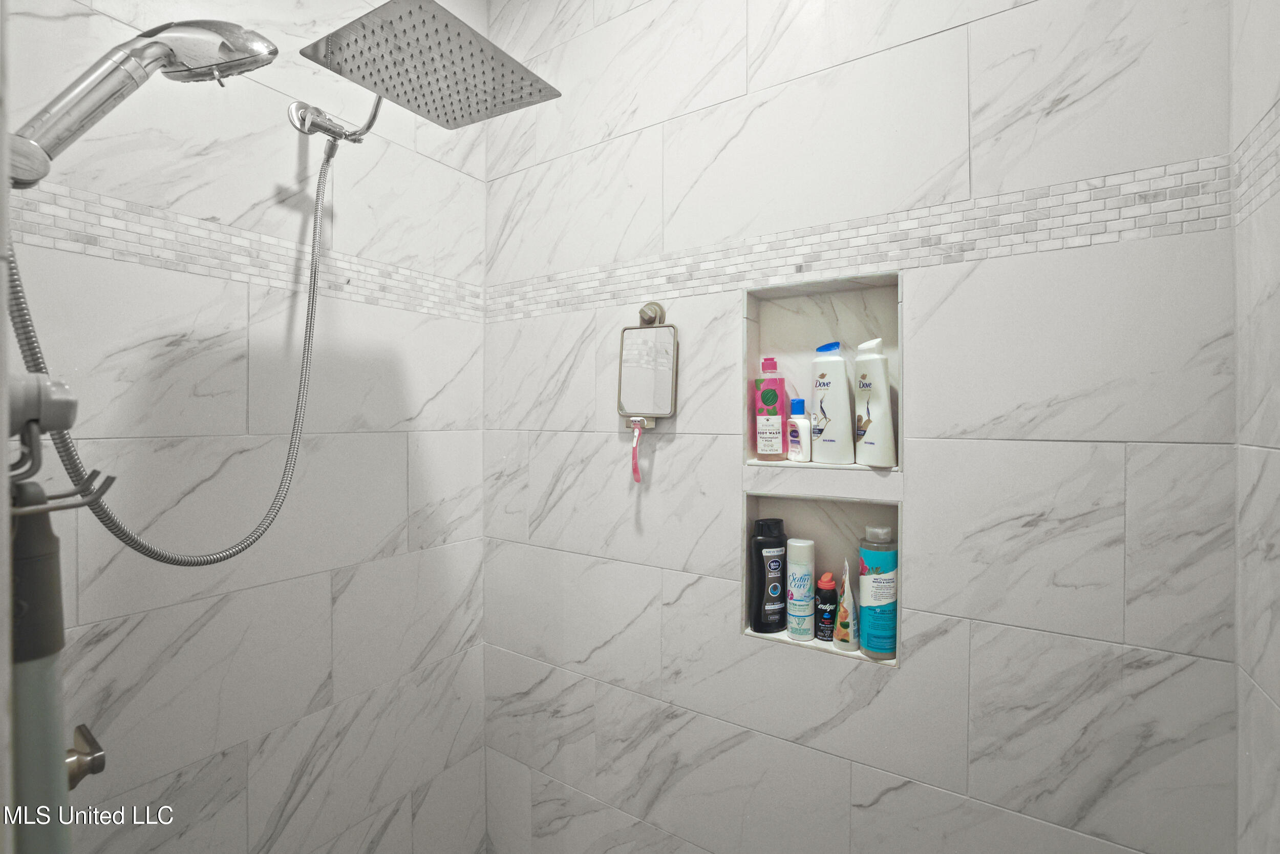 Biloxi, Mississippi, 39531, United States, 3 Bedrooms Bedrooms, ,3 BathroomsBathrooms,Residential,For Sale,1906978