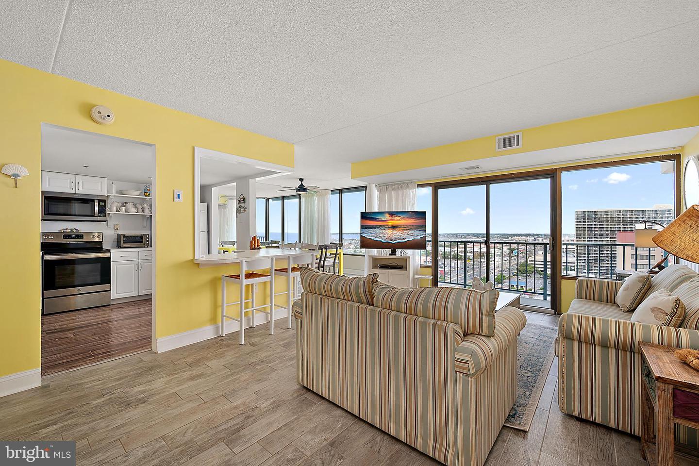 Ocean City, Maryland, 21842, United States, 2 Bedrooms Bedrooms, ,2 BathroomsBathrooms,Residential,For Sale,1957102