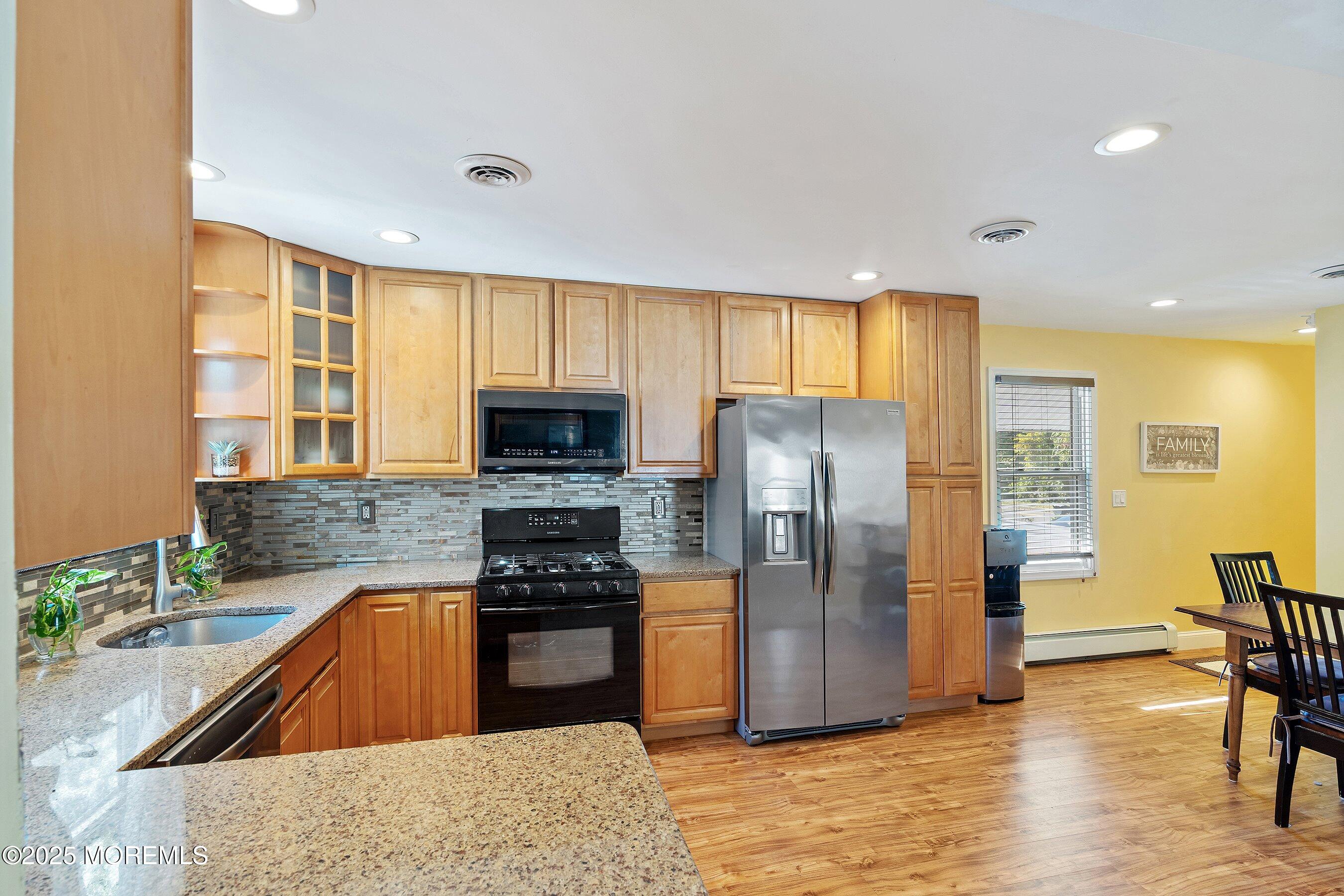 Brick, New Jersey, 08724, United States, 5 Bedrooms Bedrooms, ,3 BathroomsBathrooms,Residential,For Sale,1976432