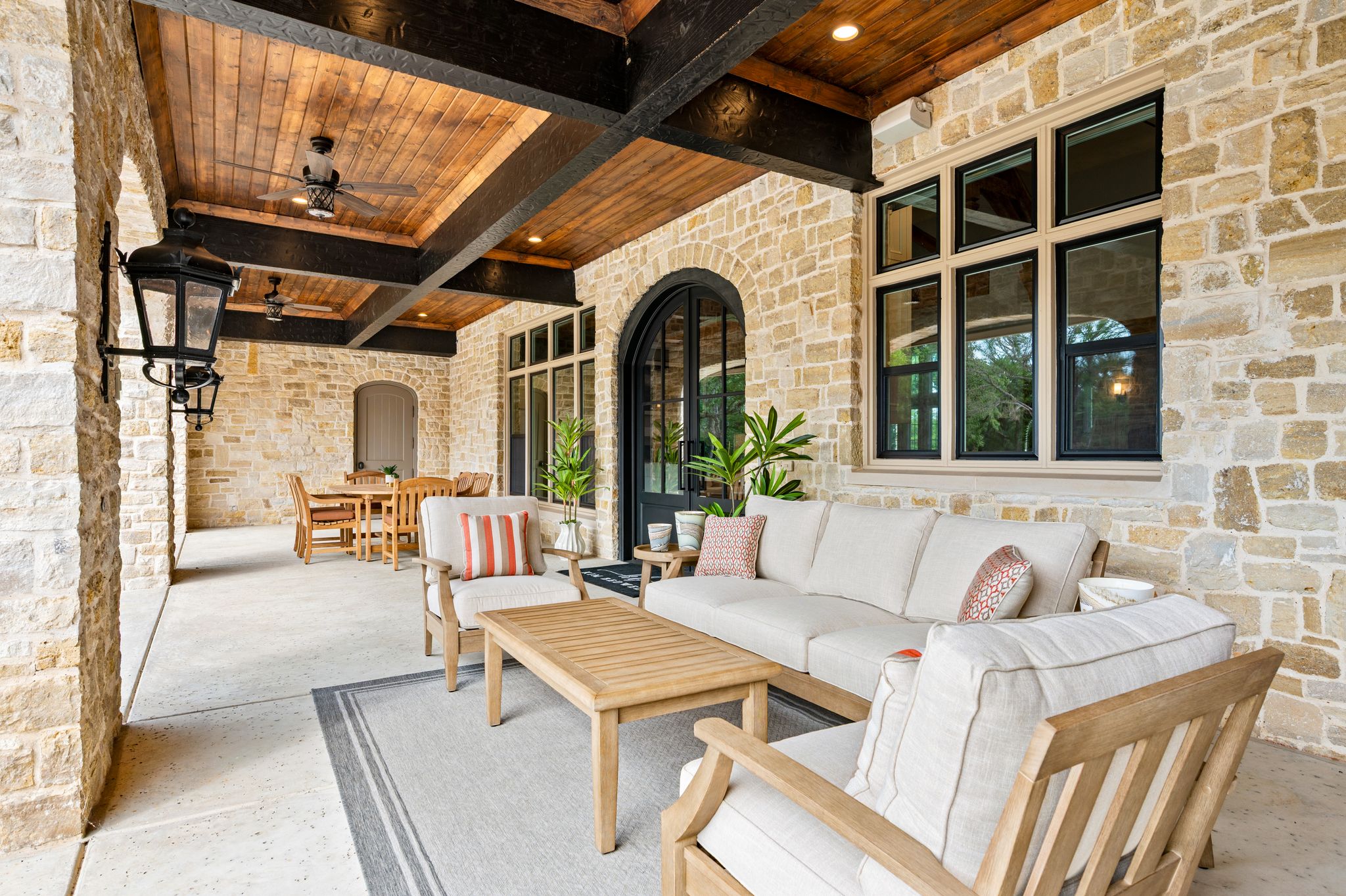 Majestic Estate in Exclusive Community of The Landing on Lake Grapevine - 物件實景
