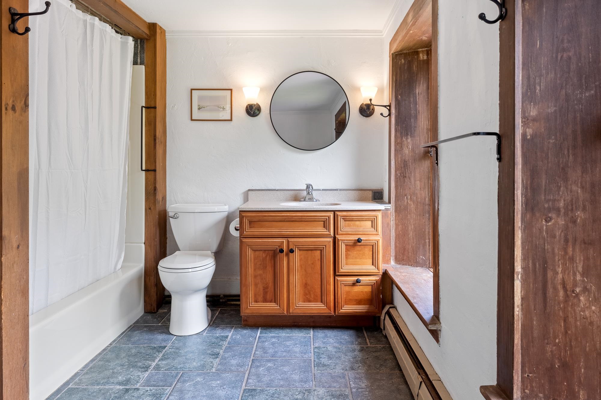 Lyme, New Hampshire, 03768, United States, 3 Bedrooms Bedrooms, ,2 BathroomsBathrooms,Residential,For Sale,1862364