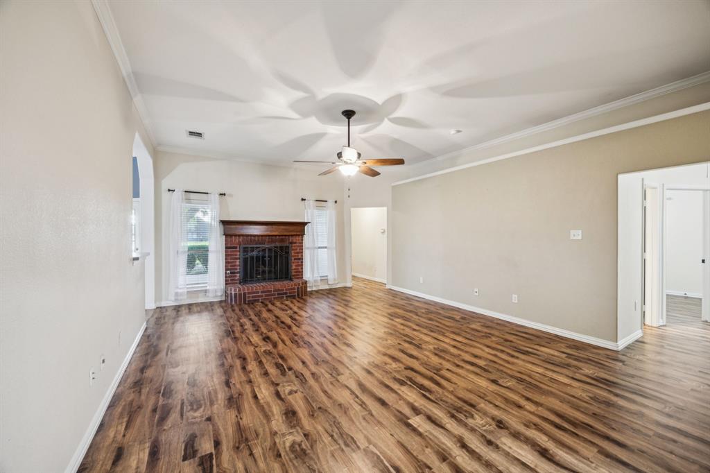 Lavon, Texas, 75166, United States, 4 Bedrooms Bedrooms, ,2 BathroomsBathrooms,Residential,For Sale,1865641